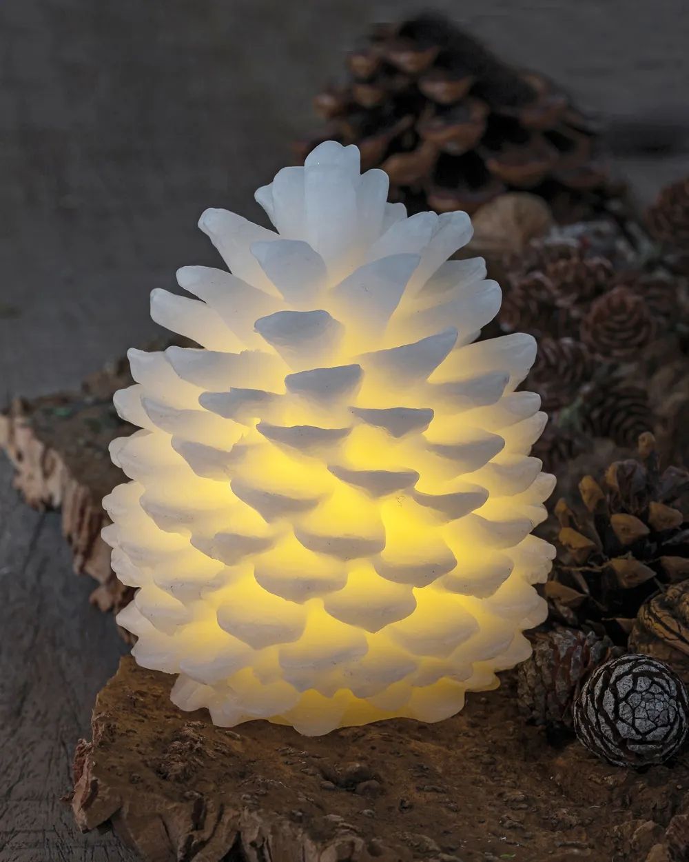 Sirius LED-lys Clara Kogle Vokslys i Hvid, 14 cm, 1