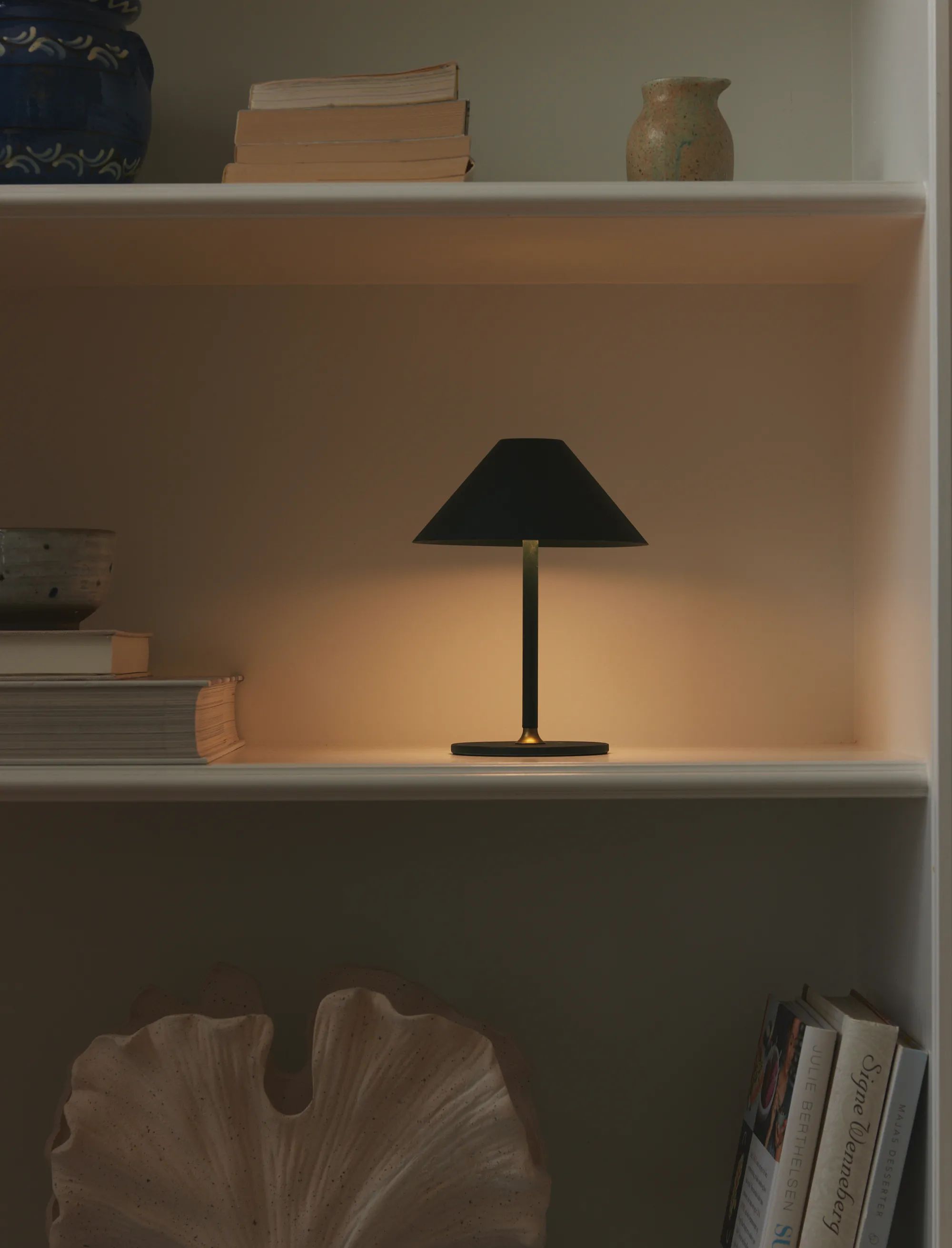 Halo Design Bordlamper Hygge Bordlampe i Dyb grøn, 2