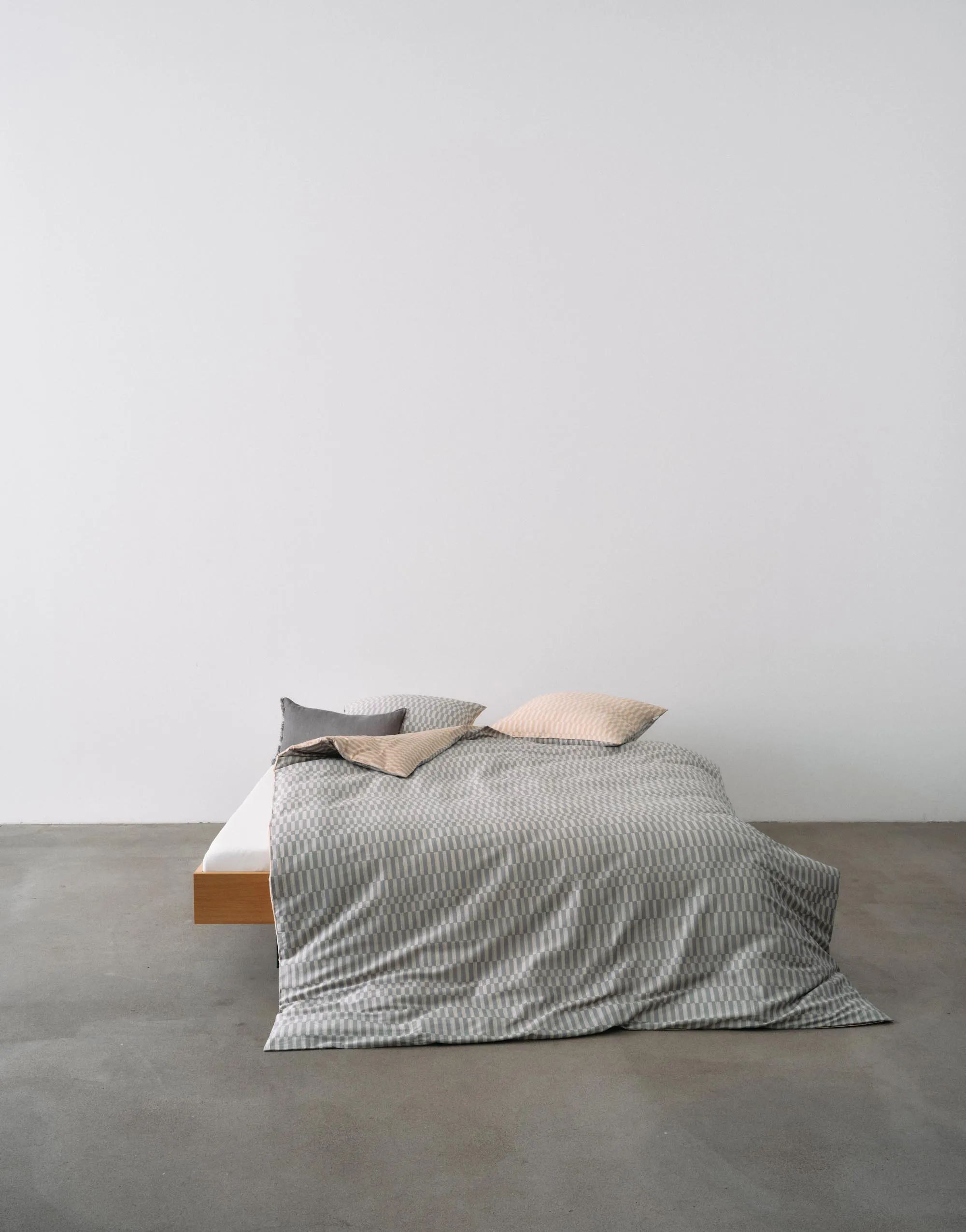 Marc O'Polo Sengetøj Sillia Sengetøj i Neutral grå, B140 x L200 cm, 3