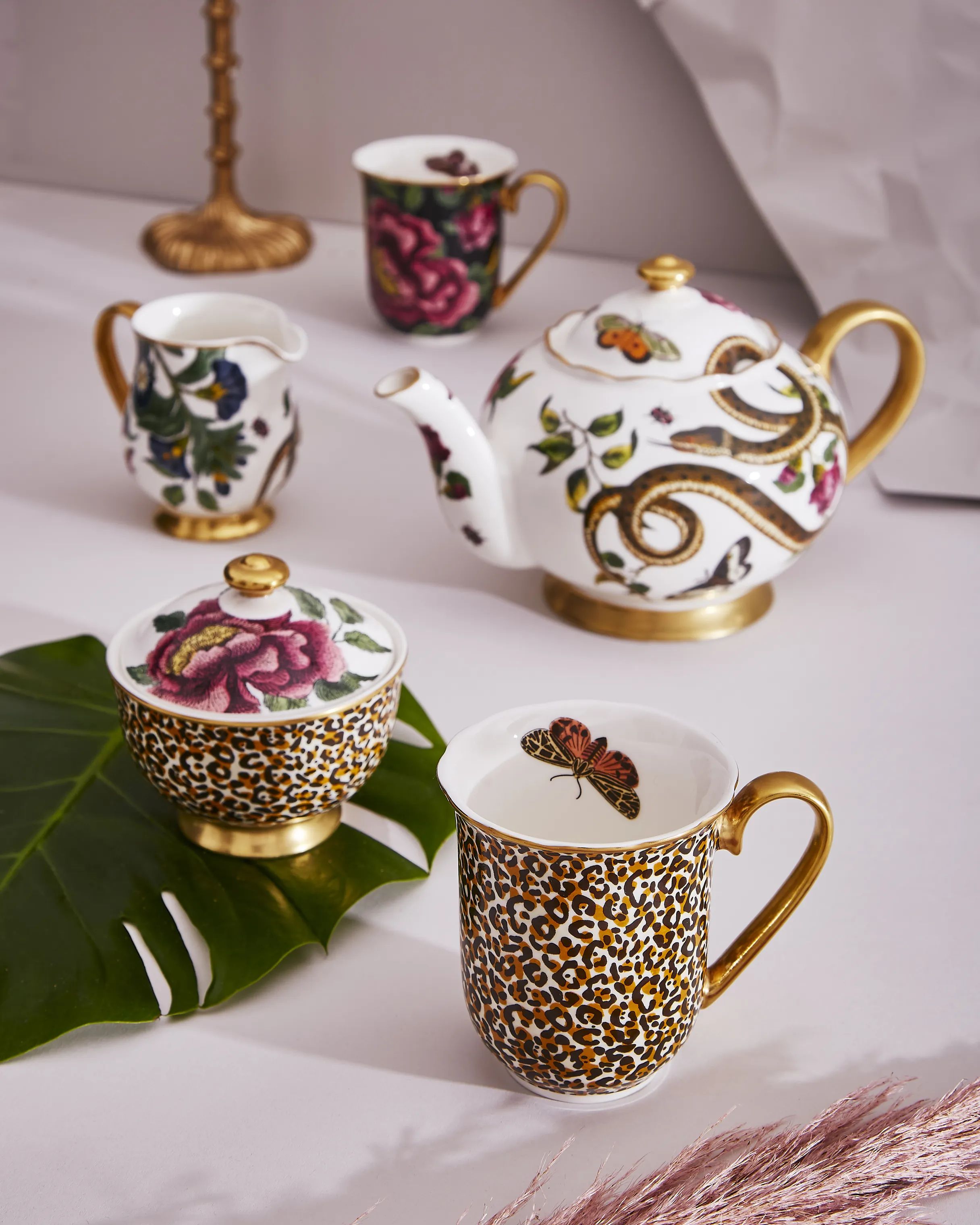 Spode Krus og kopper med hank Creatures Of Curiosity Krus i Leopard/guld, 3