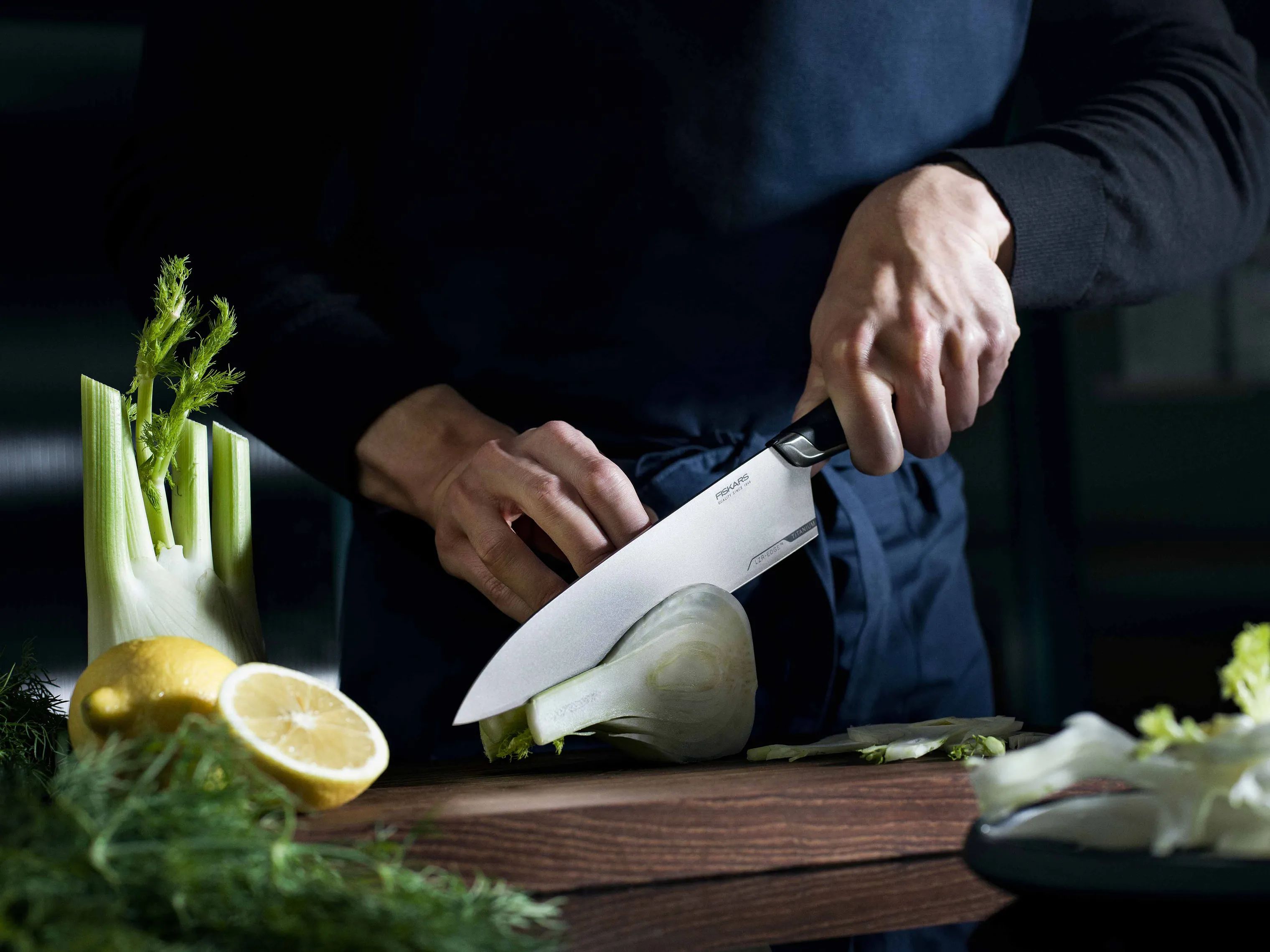 Fiskars Kokkeknive Taiten Kokkekniv i Sort, 2