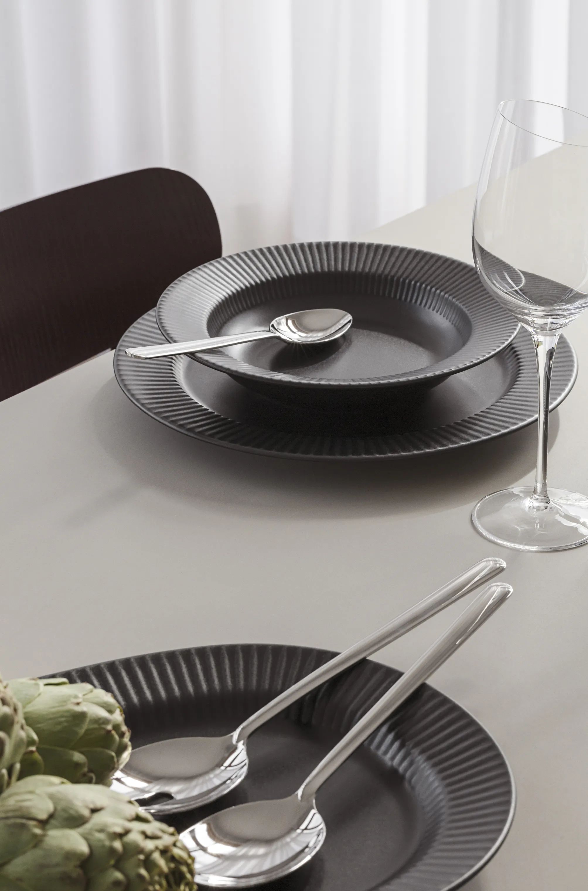 Eva Trio Middagstallerkener Legio Nova Middagstallerken i Sort, 28 cm, 2