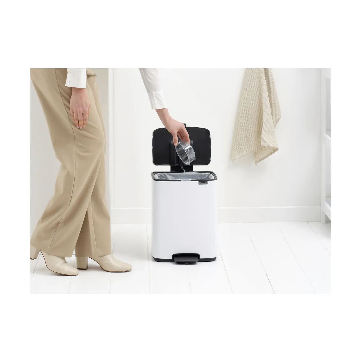 Brabantia Pedalspande Bo Pedalspand i Hvid, 12 L, 3