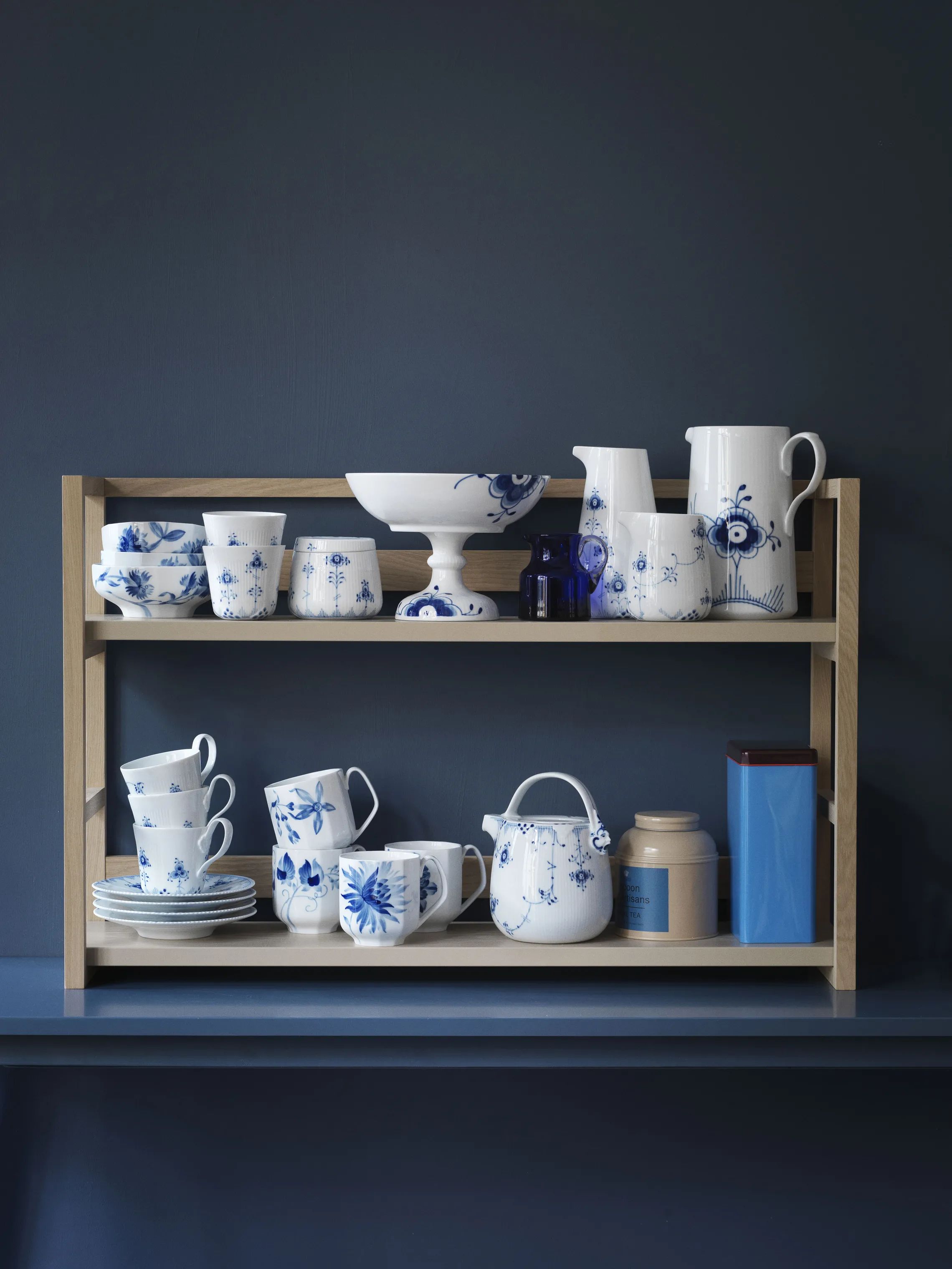Royal Copenhagen Serveringsskåle Blå Mega Riflet Serveringsskål i Koboltblå/hvid, 21 cm, 5