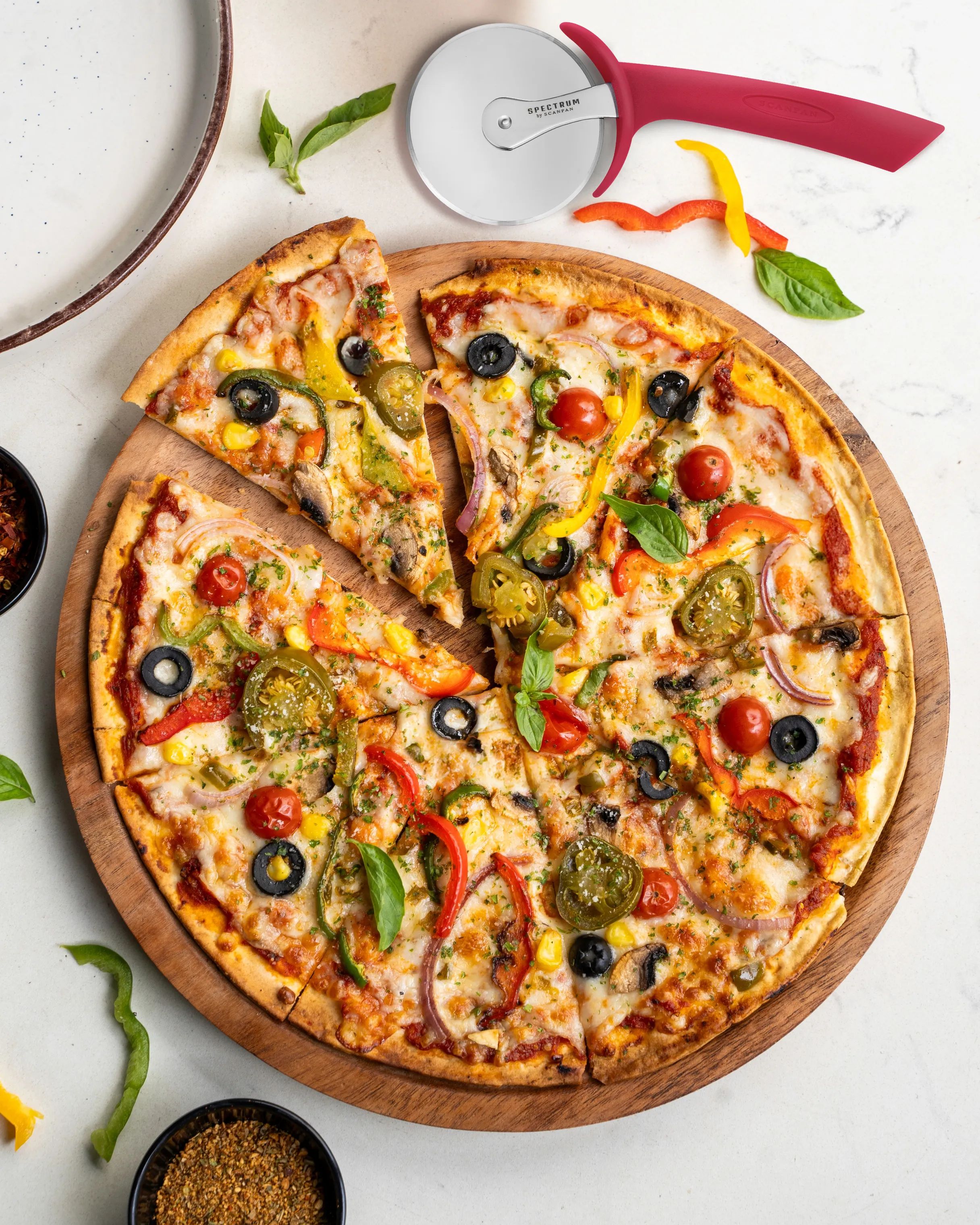 Scanpan Pizzaskærere Spectrum Pizzaskærer i Rød, 2