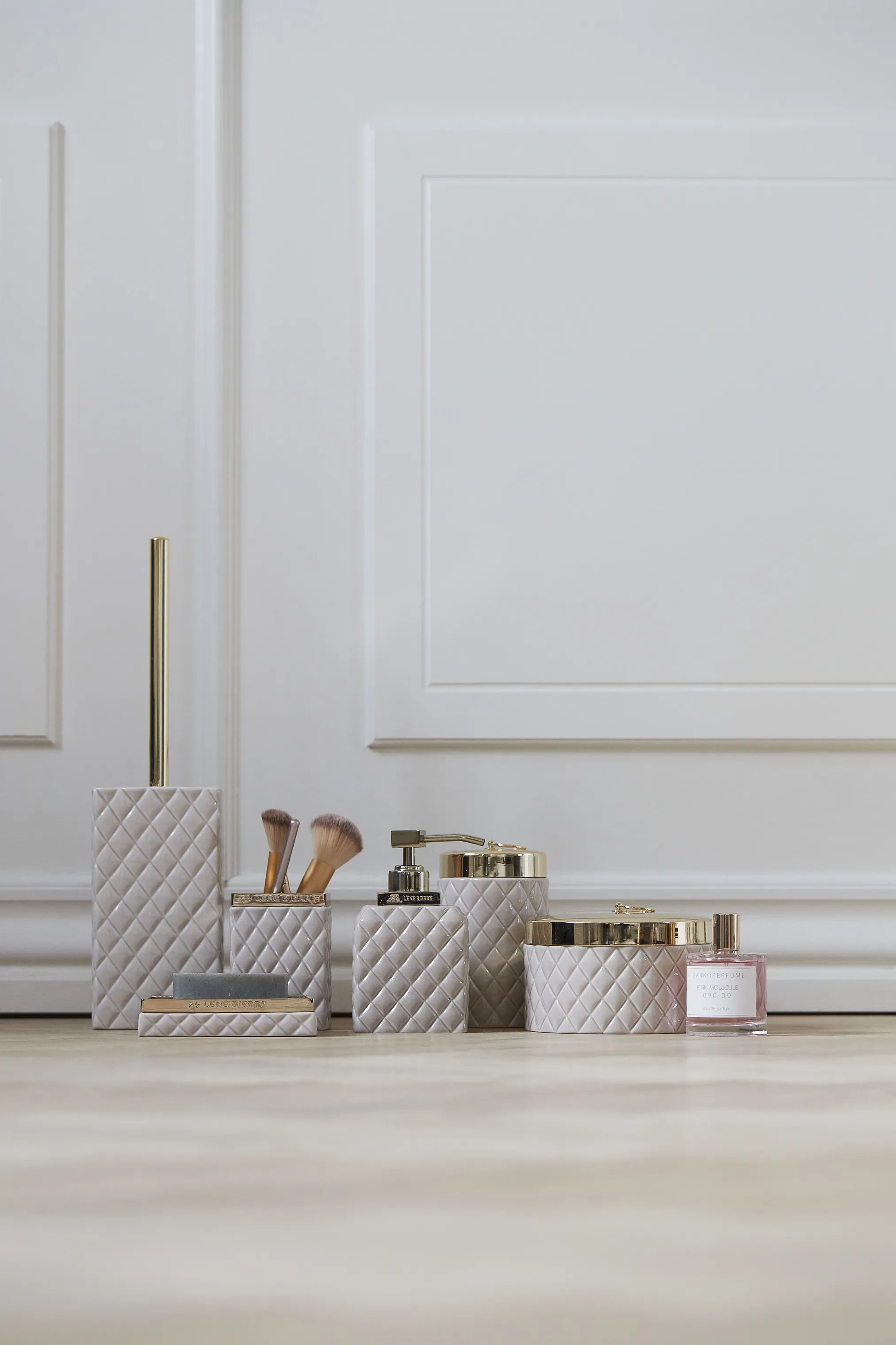 Lene Bjerre Toiletbørster Portia Toiletbørste i Beige/sølv, 2