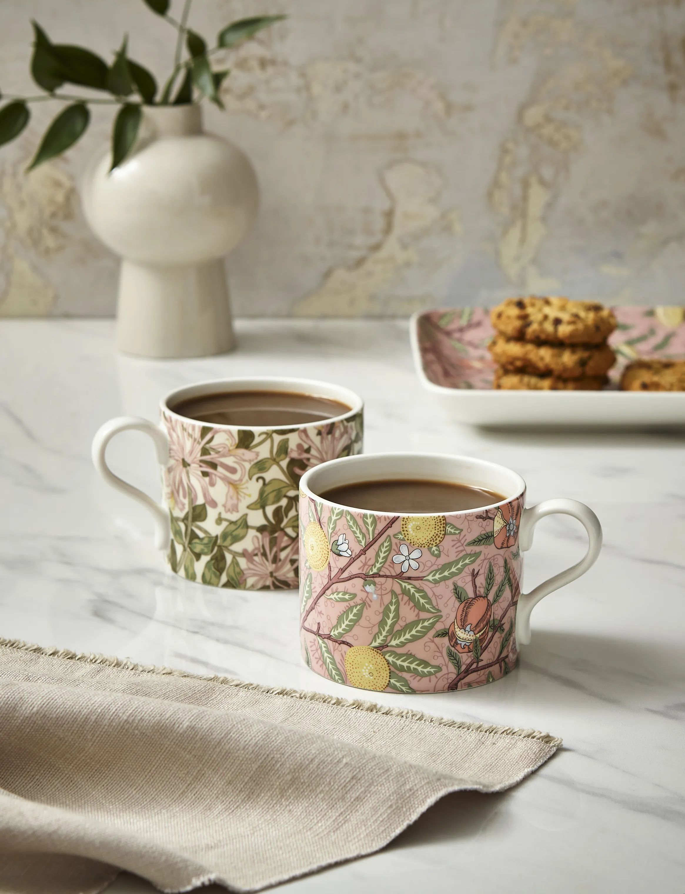 Spode Krus og kopper med hank Morris & Co Krus - 2 stk. i Lyserød, 3