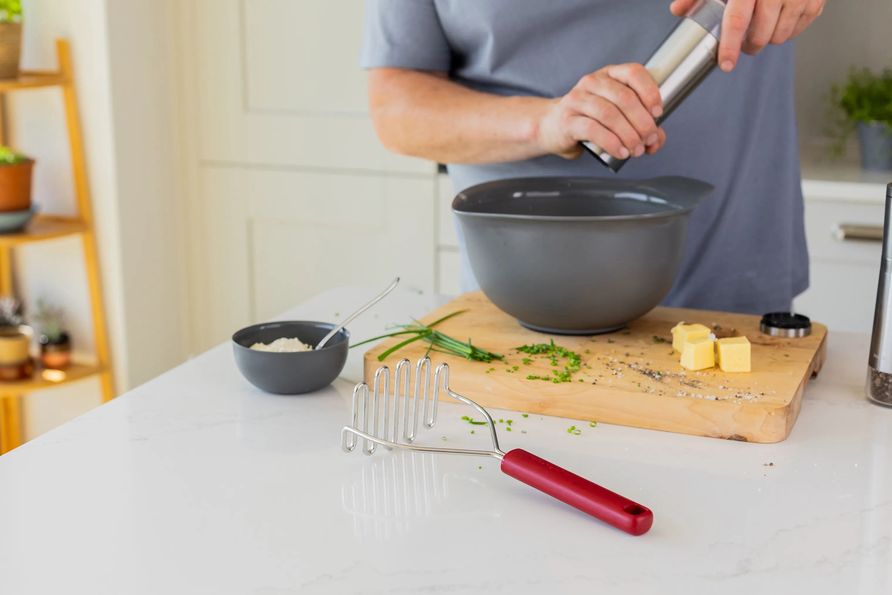 KitchenAid Kartoffelstampere Classic Kartoffelmoser i Rød, 2