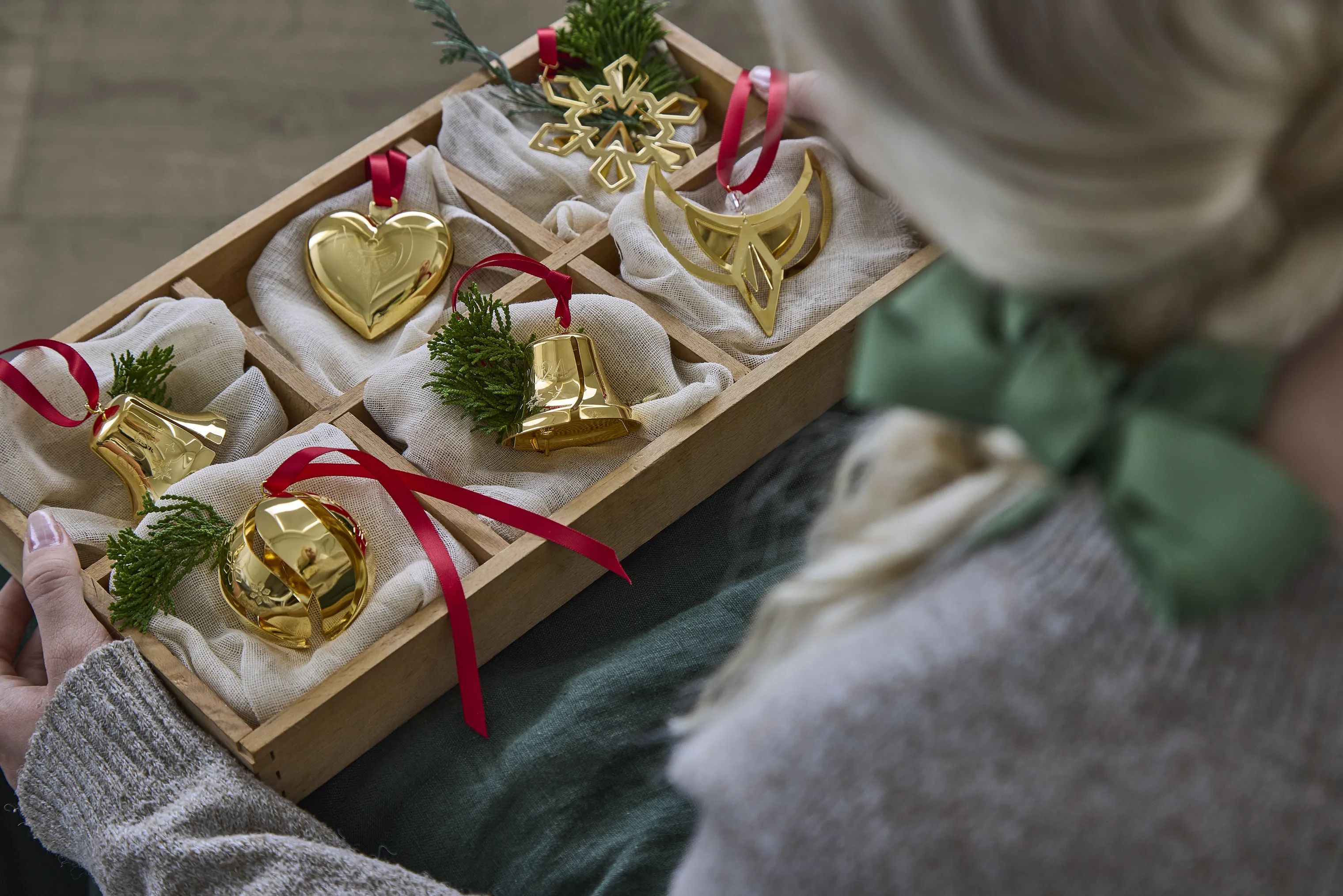 Georg Jensen Juleophæng Christmas Collectibles CC 2024 Juleornament - 2 stk i guld, 2