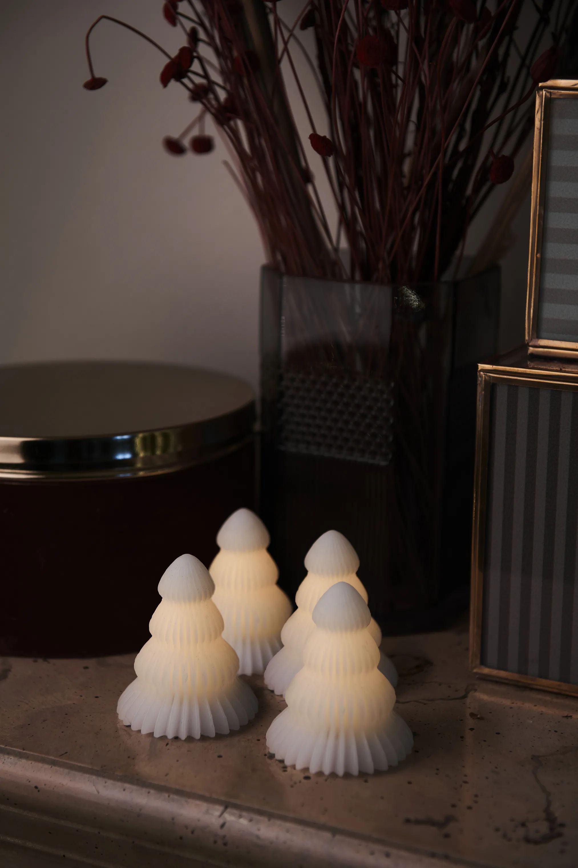 Sirius LED-lys Claire Lysdekoration Mini Juletræ - 4 stk. i Hvid, 7 cm, 2