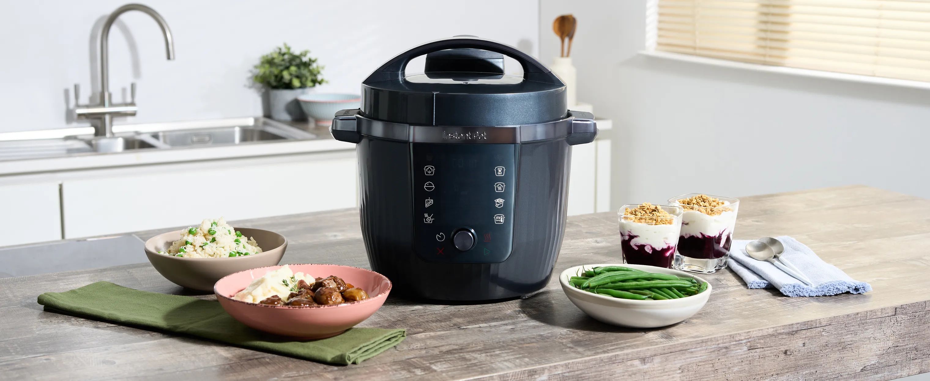 Instant Slowcookere og multicookere Instant Pot Pro Multicooker i Sort, 2