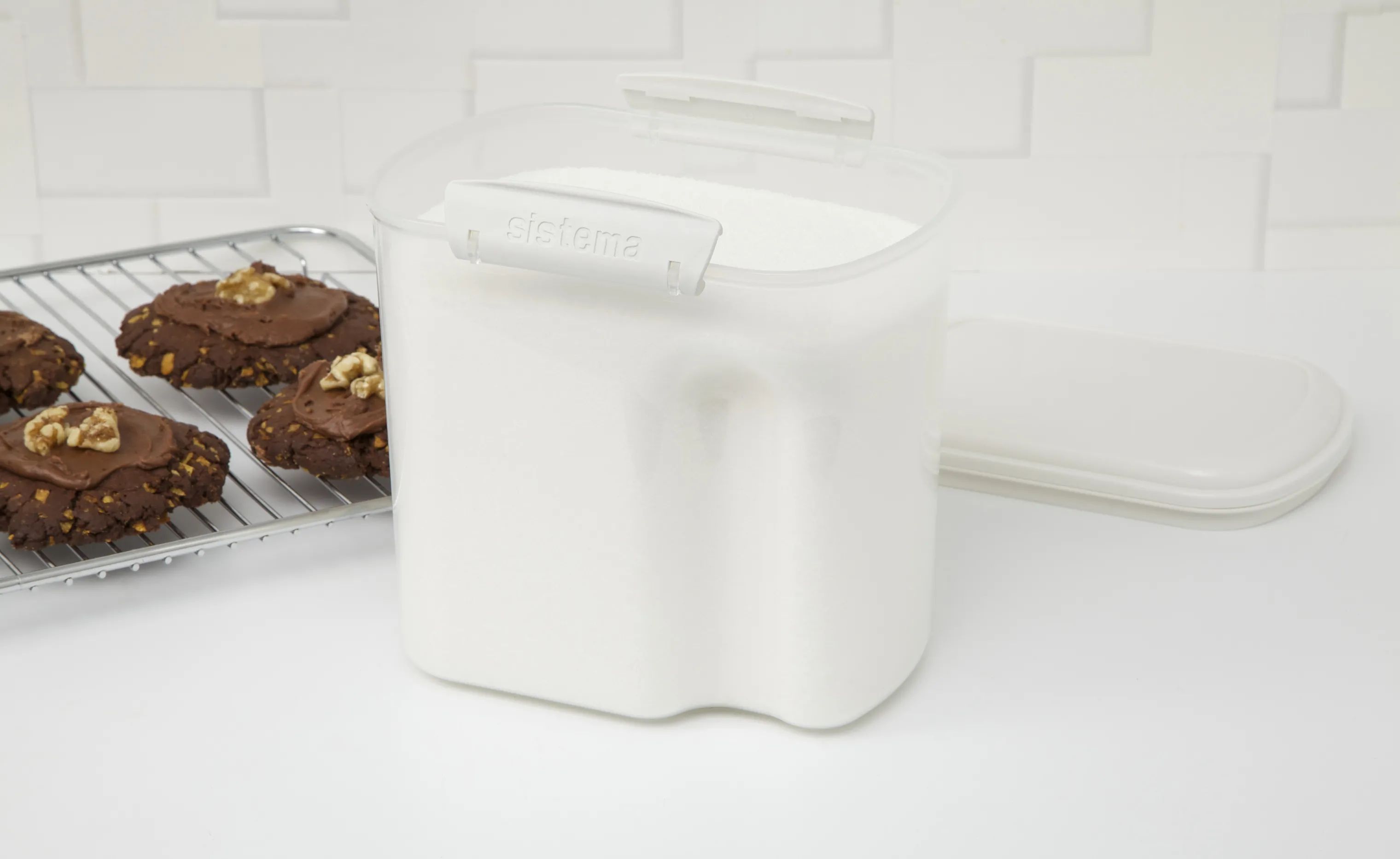 Sistema Opbevaringsbokse Bake It Bake It Opbevaringsboks m. måleske i 2.4 L, 2