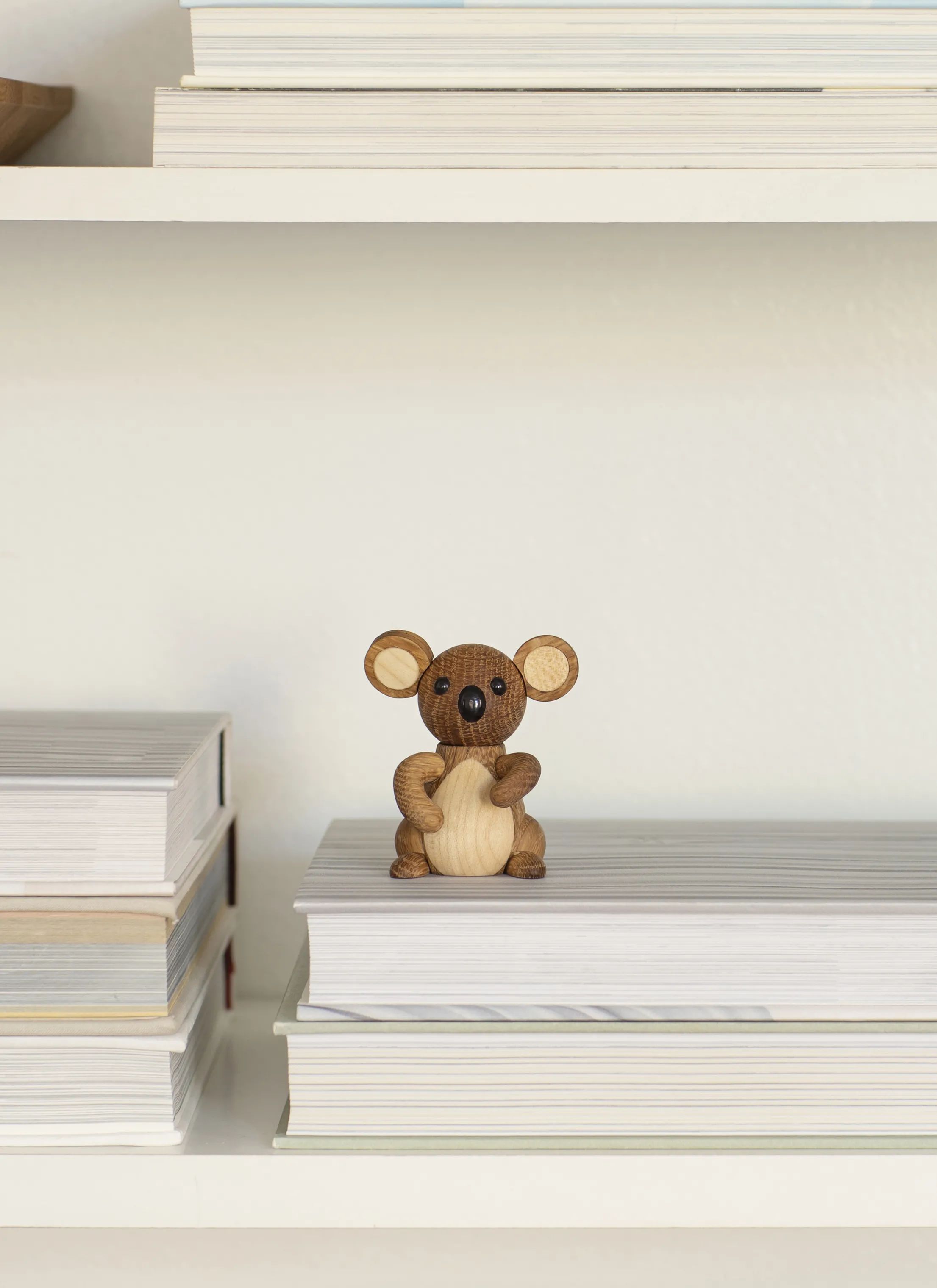 Spring Copenhagen Dyrefigurer Babykoala Joey i 7,5 cm, 2