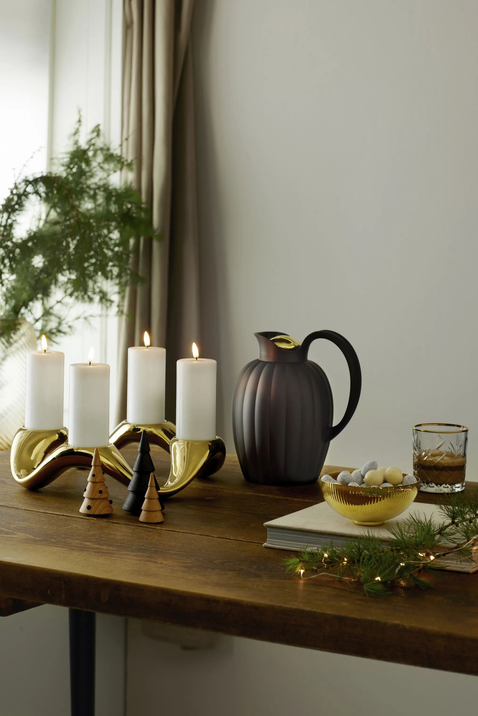 Georg Jensen Termokander Bernadotte Termokande m. trykknap i guld, 1 L, 2