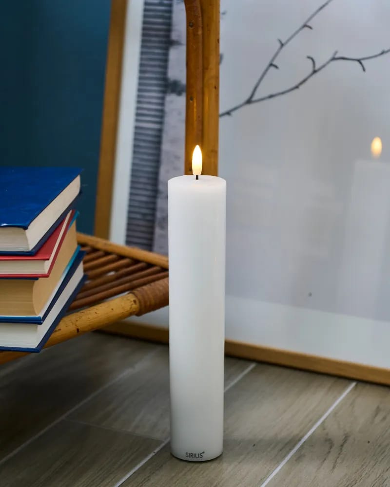 Sirius LED-lys Sille LED Bloklys i Hvid, H25 x Ø5 cm, 2