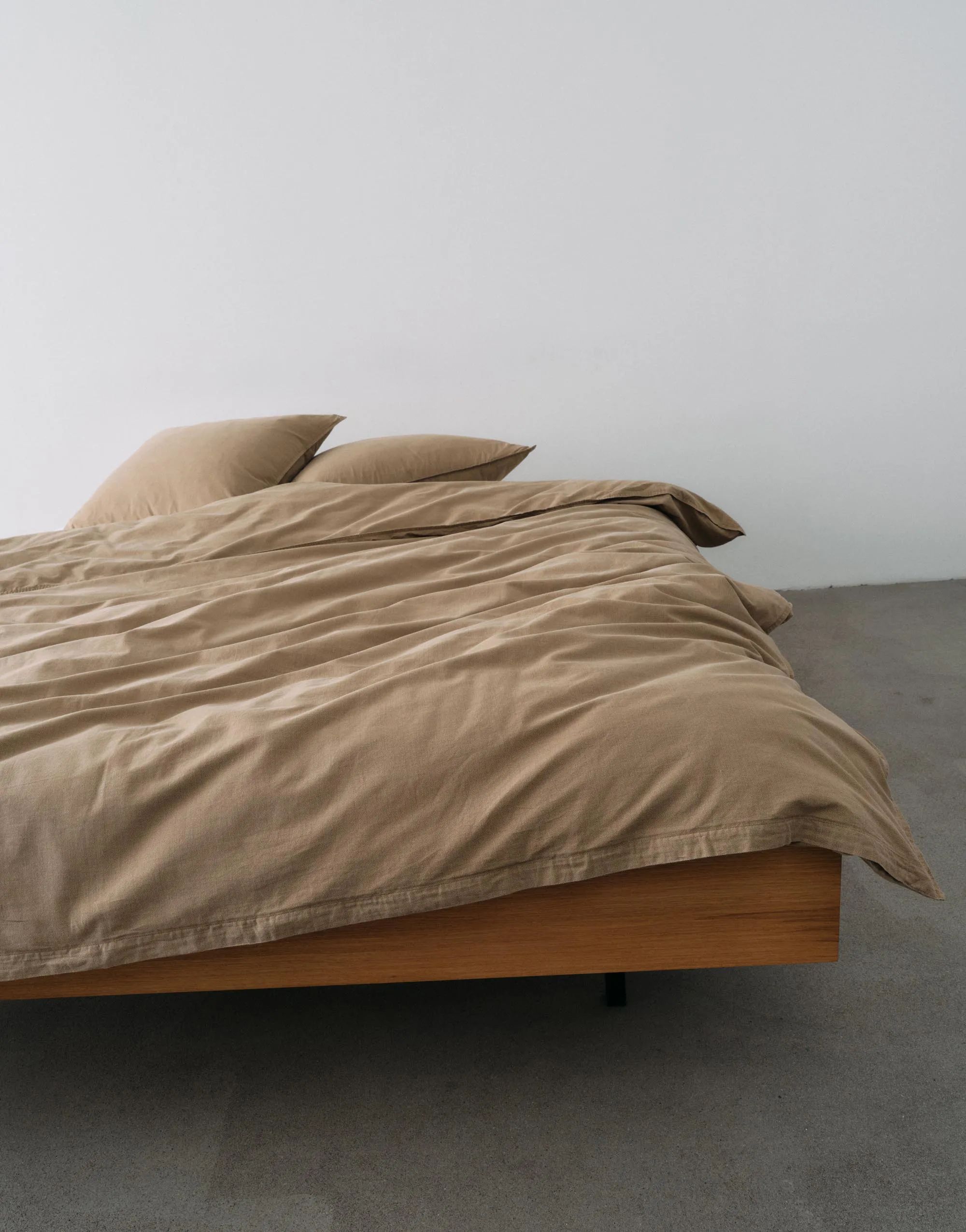 Marc O'Polo Sengetøj Senja Sengetøj i Walnut, B140 x L200 cm, 2