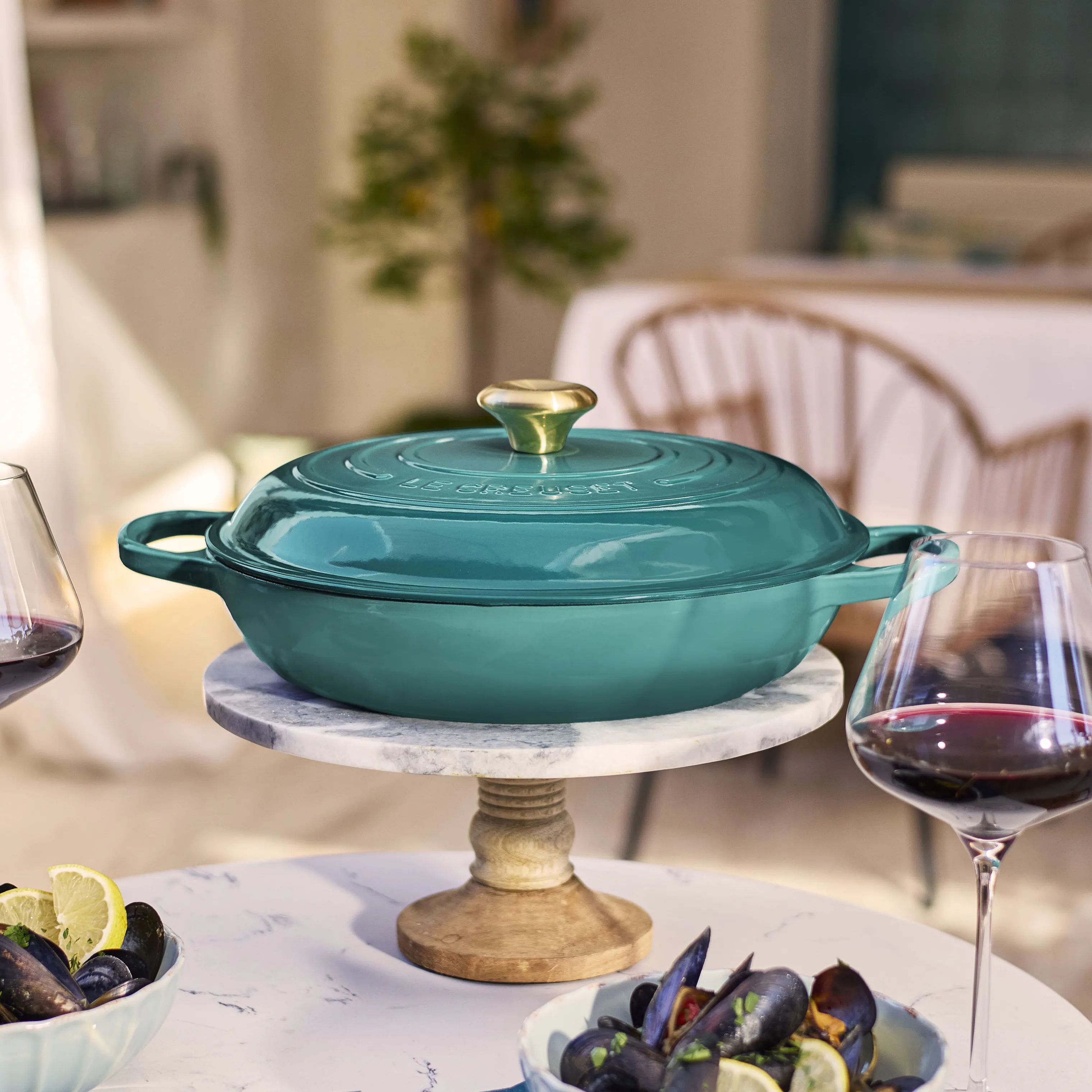 Le Creuset Gryder Signature Buffetgryde i Bleu Riviera, 3.5 L, 3
