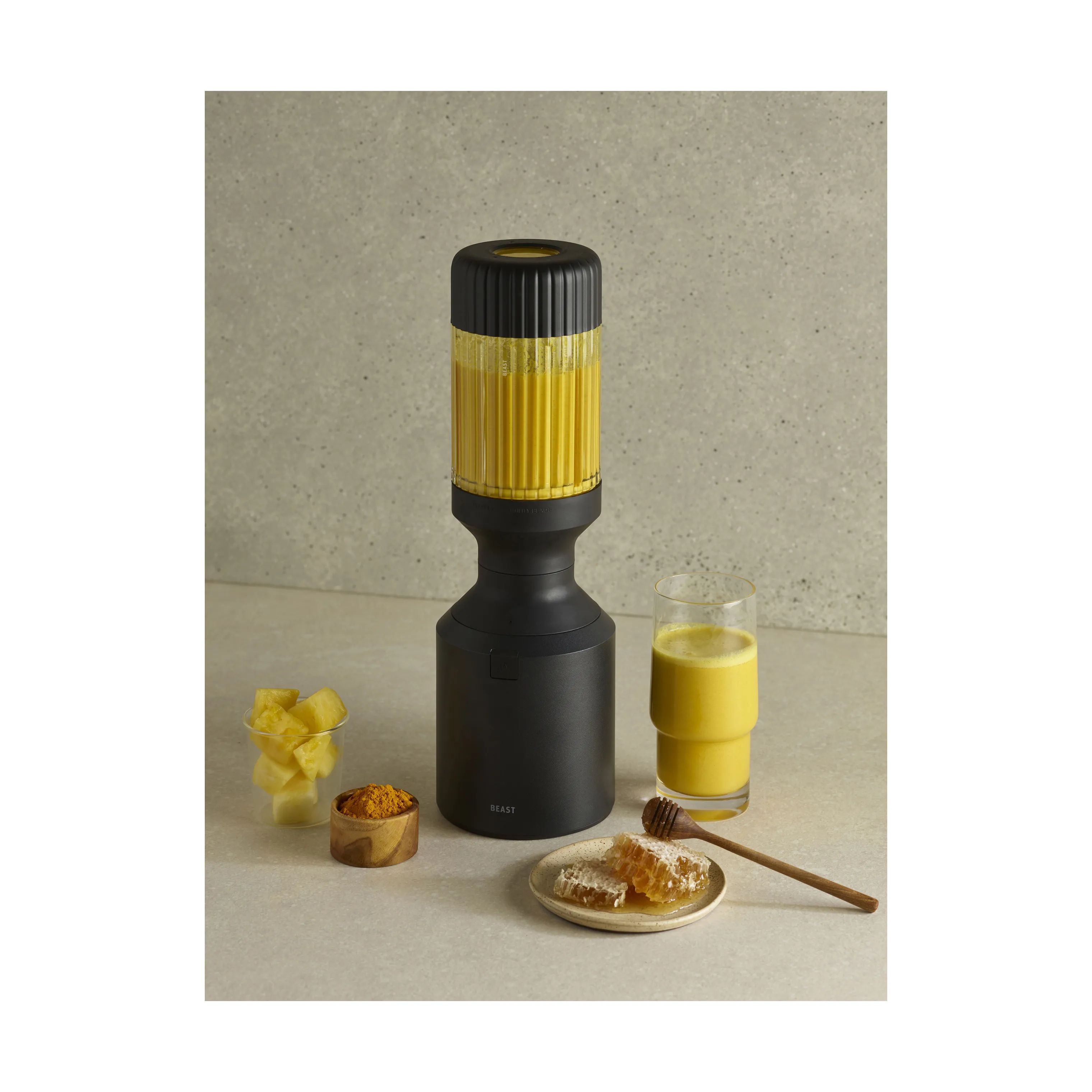 Beast Smoothieblendere Mega Plus Blender i Carbon black, 5