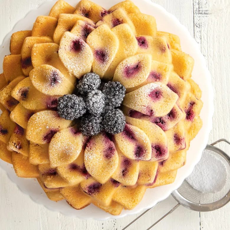 Nordic Ware Øvrige bageforme Blossom Bundt Kageform i Kobberfarvet, 5