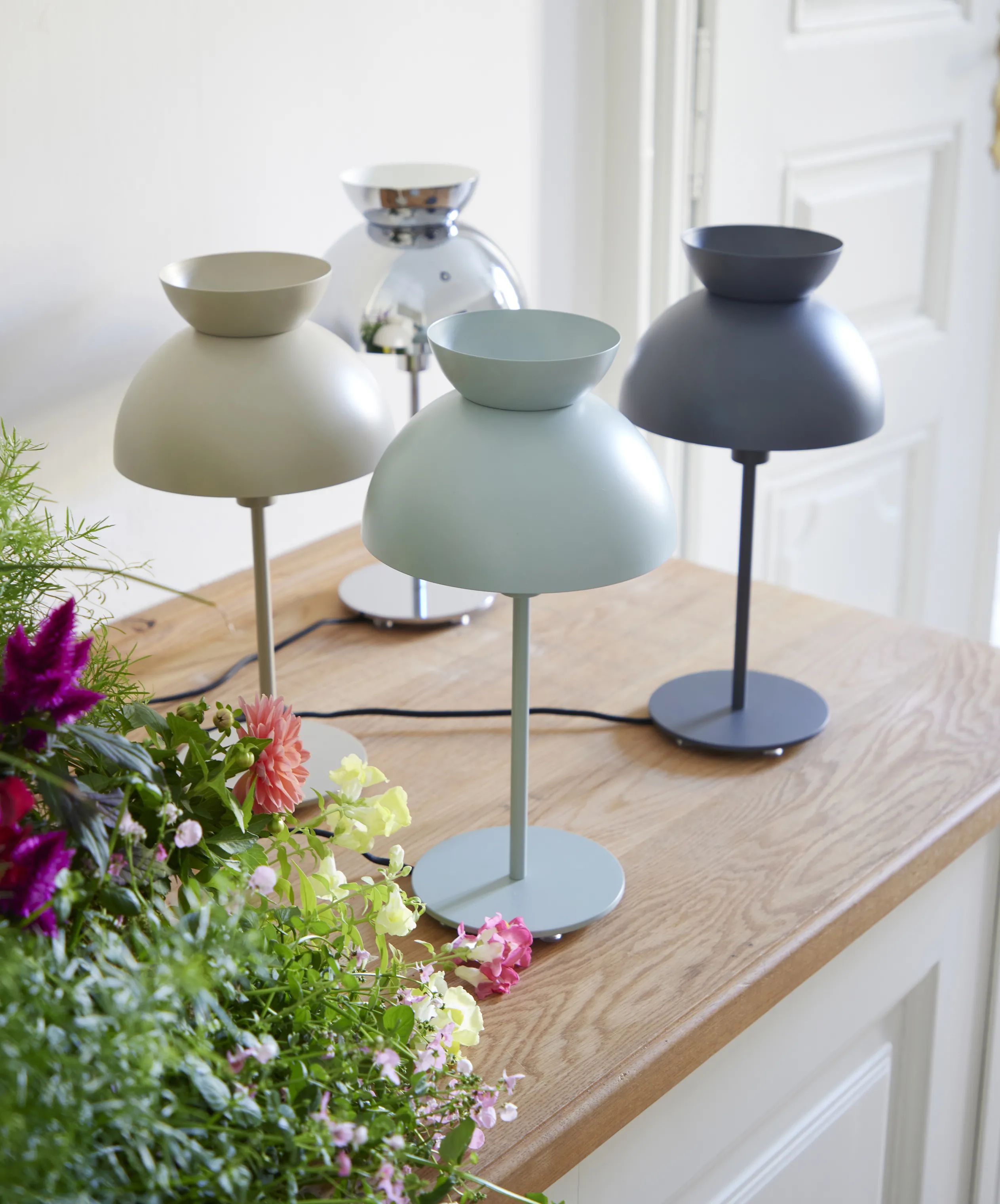 FRANDSEN Bordlamper Butterfly Bordlampe i mat støvet grøn, 4