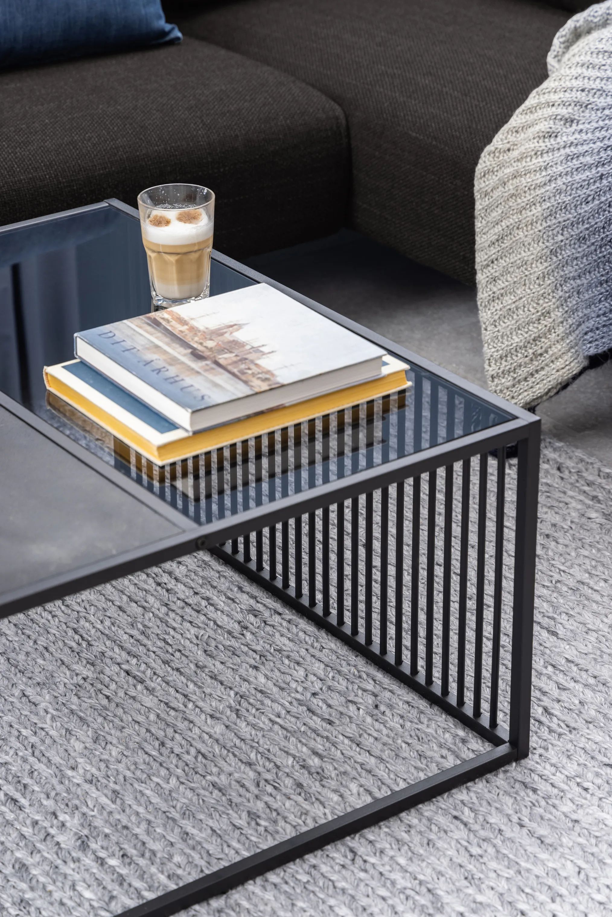 CASA Living Sofaborde Strington Sofabord i Sort marmor Izmir/mat sort, H40 x B80 x L80 cm, 2