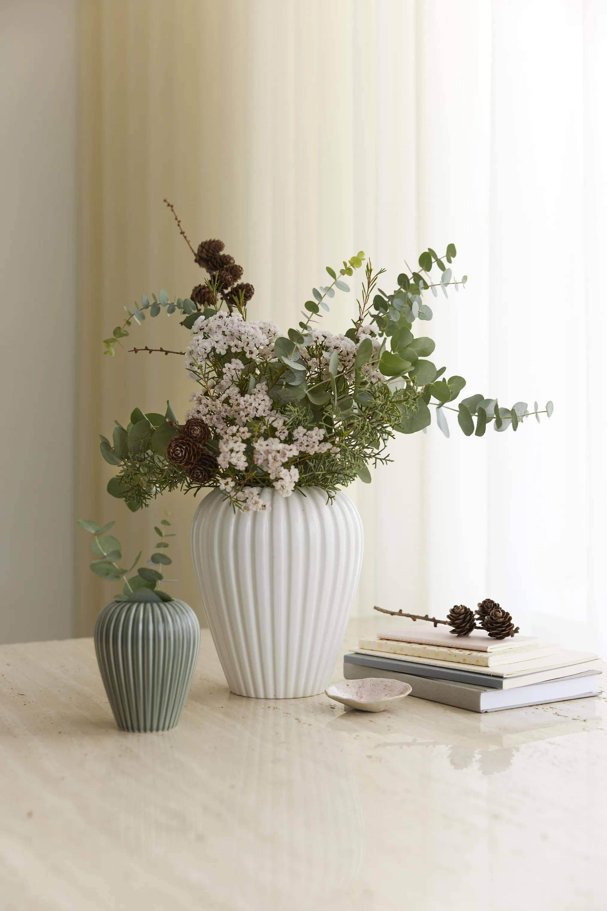 erik bagger a/s Vaser Eslau Lilje Vase i hvid, 20 cm, 5