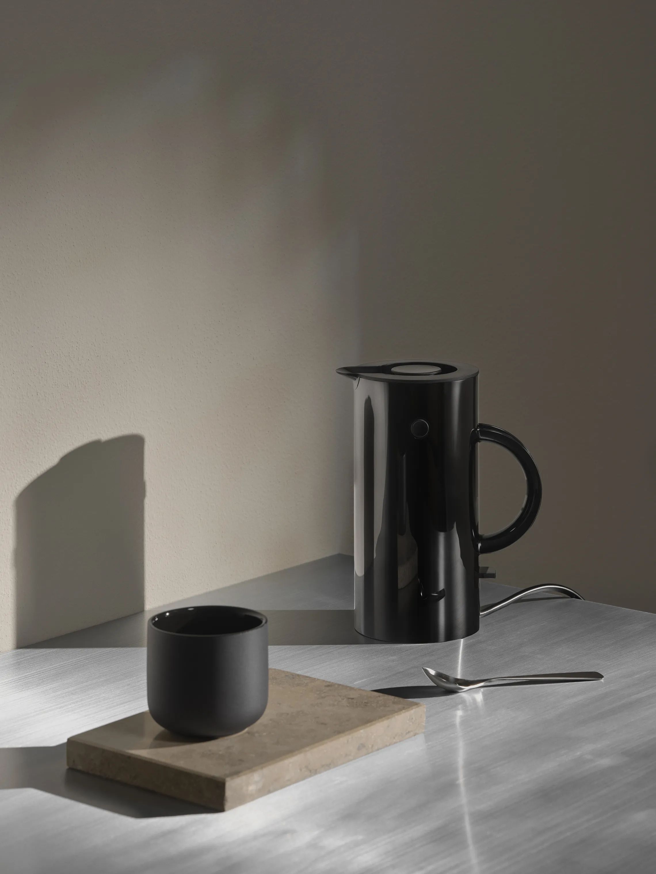 Stelton Elkedler EM77 Elkedel i Sort, 0.5 L, 2