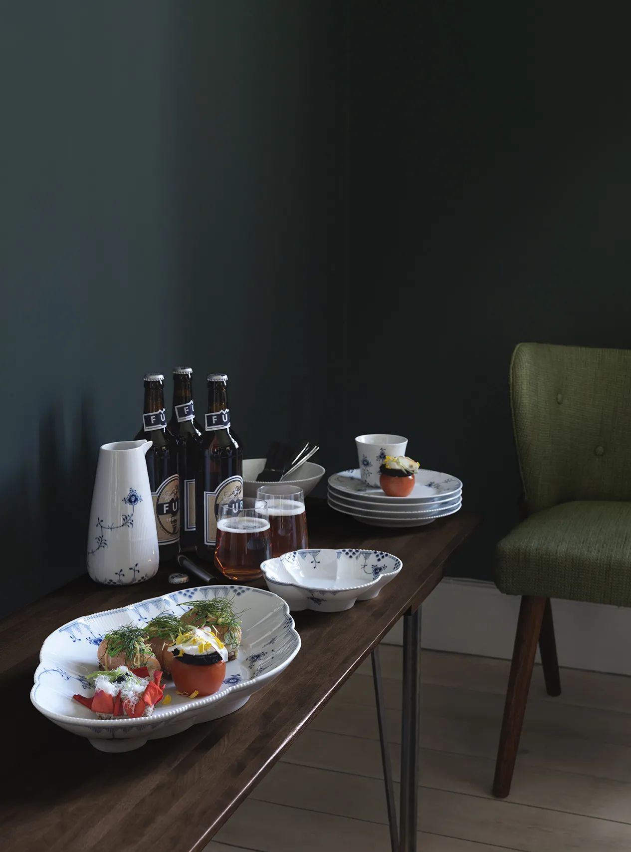 Royal Copenhagen Kagetallerkener Blå Elements Desserttallerken i Koboltblå/hvid, 3