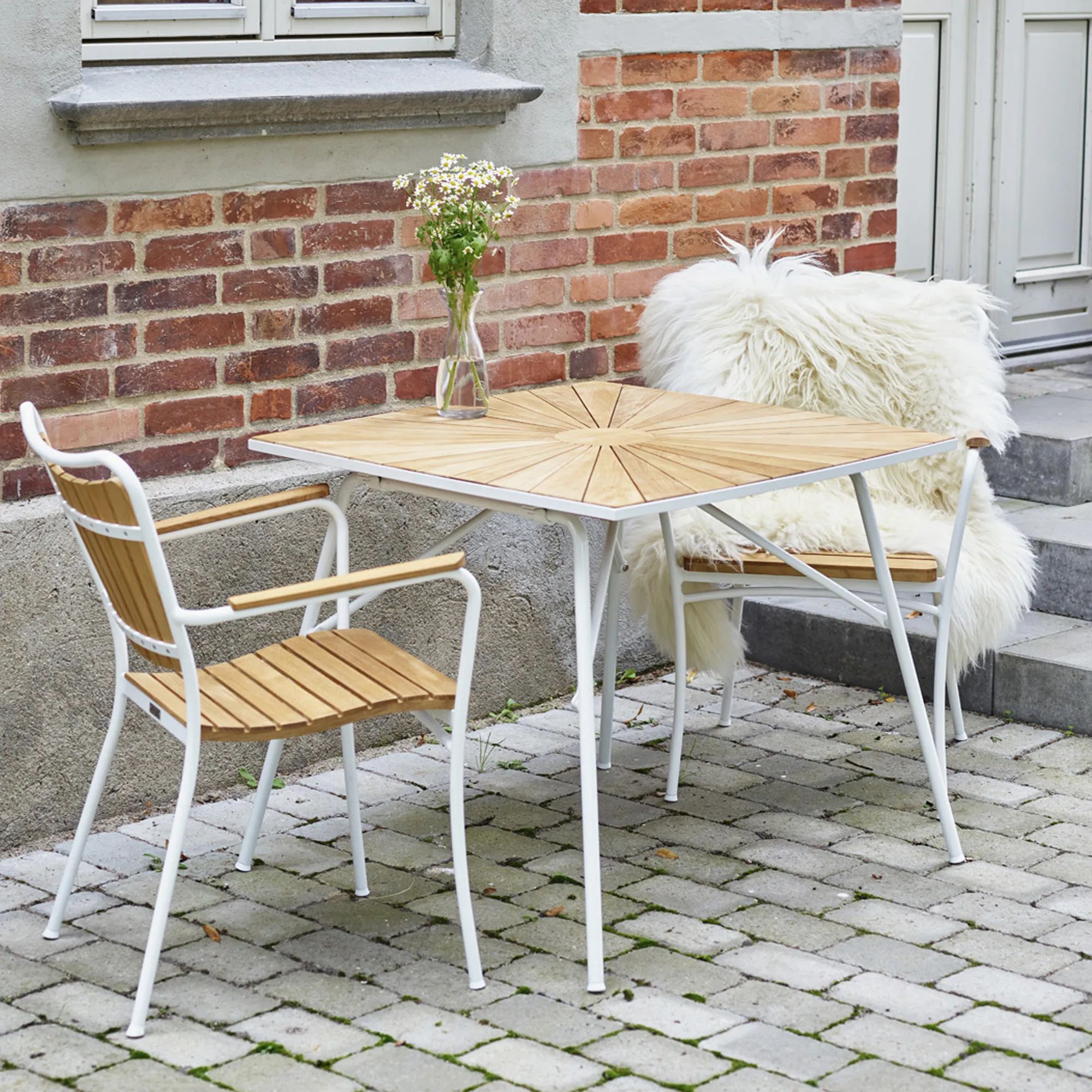 Mandalay Havemøbelsæt Marguerit Cafésæt - 3 dele i Hvid, 2