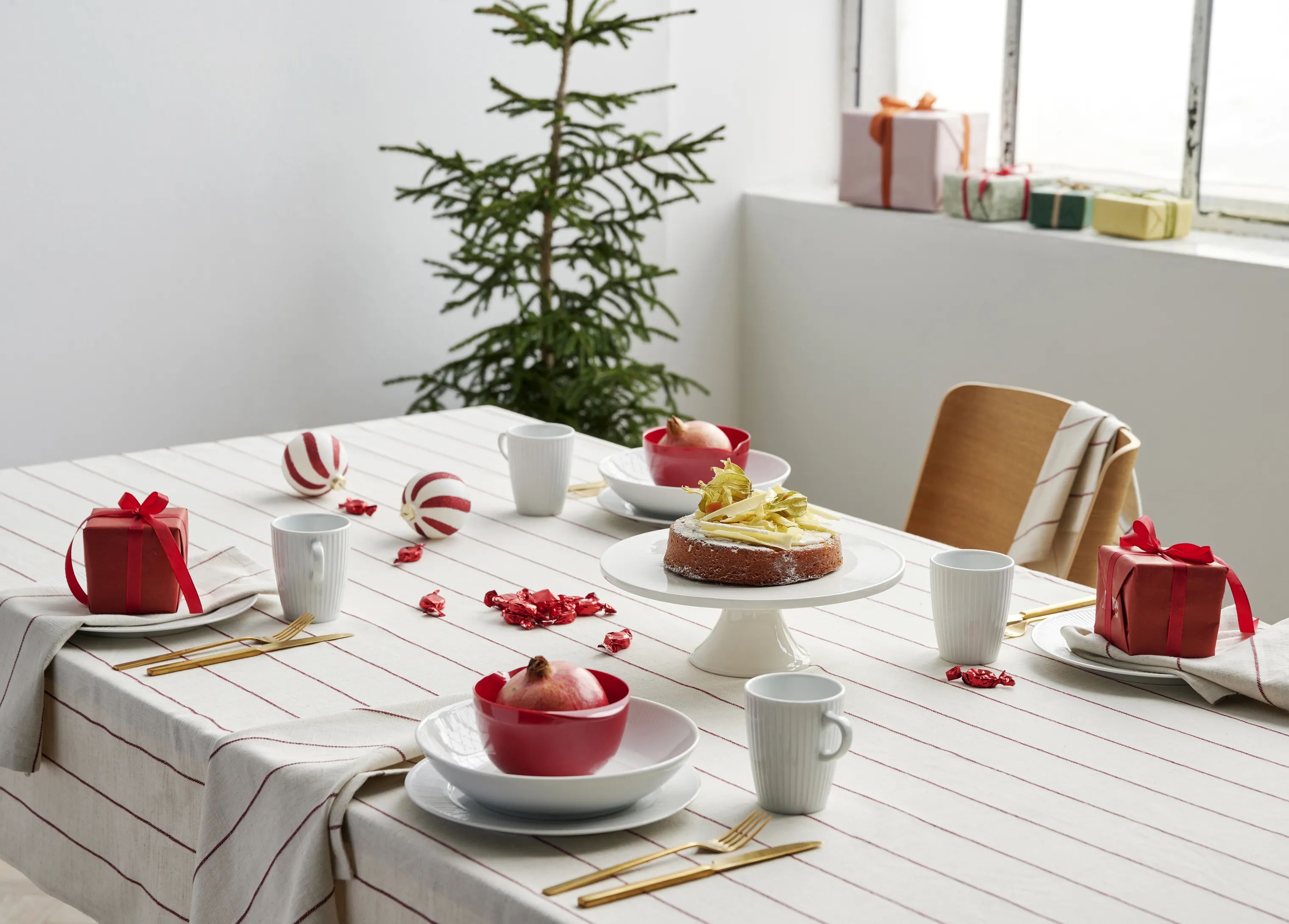 Södahl Duge Line Dug i Offwhite/Red, B140 x L320 cm, 3
