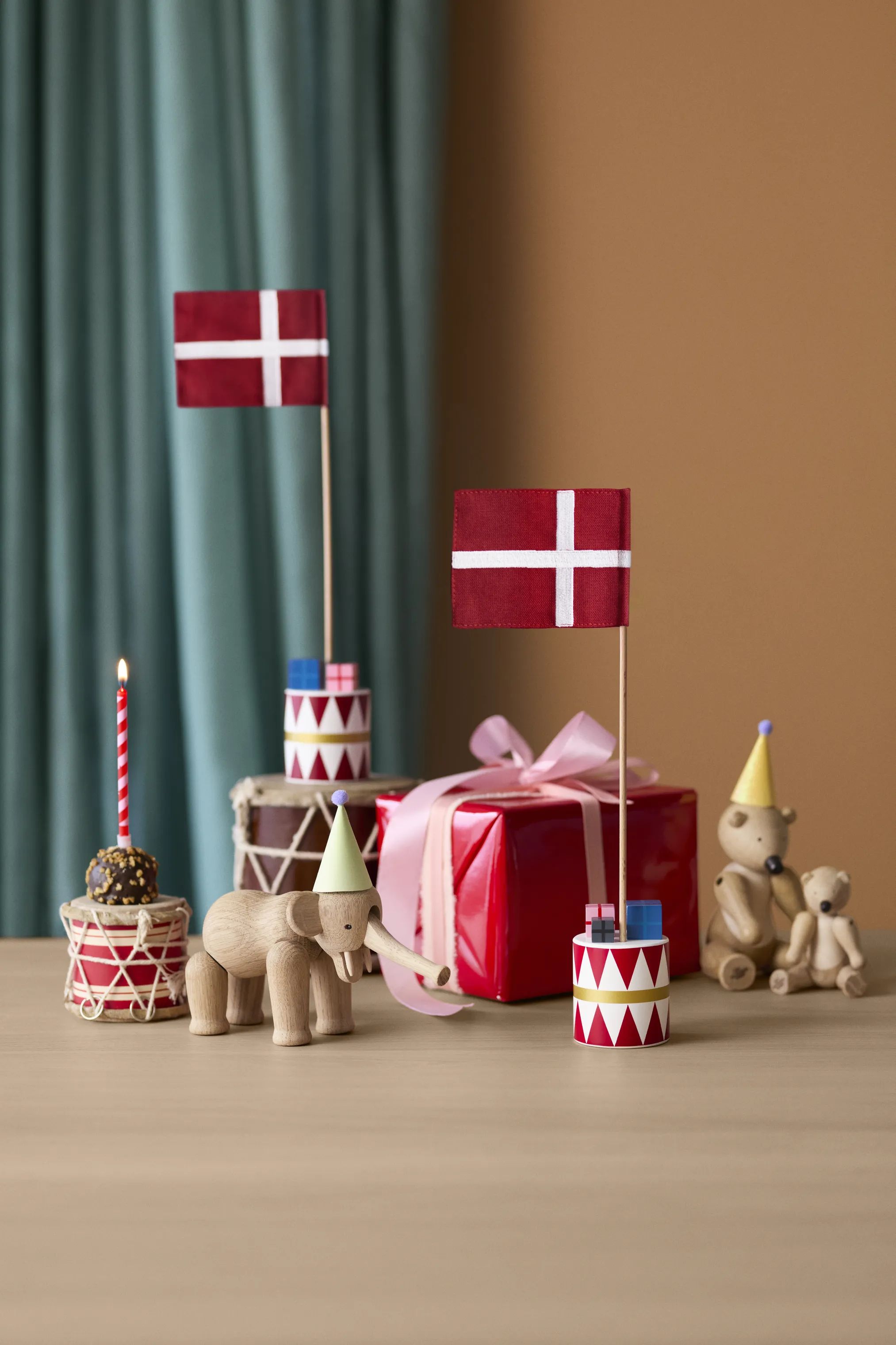 Kay Bojesen Bordflag Figurines Bordflag i Rød/Hvid, 5