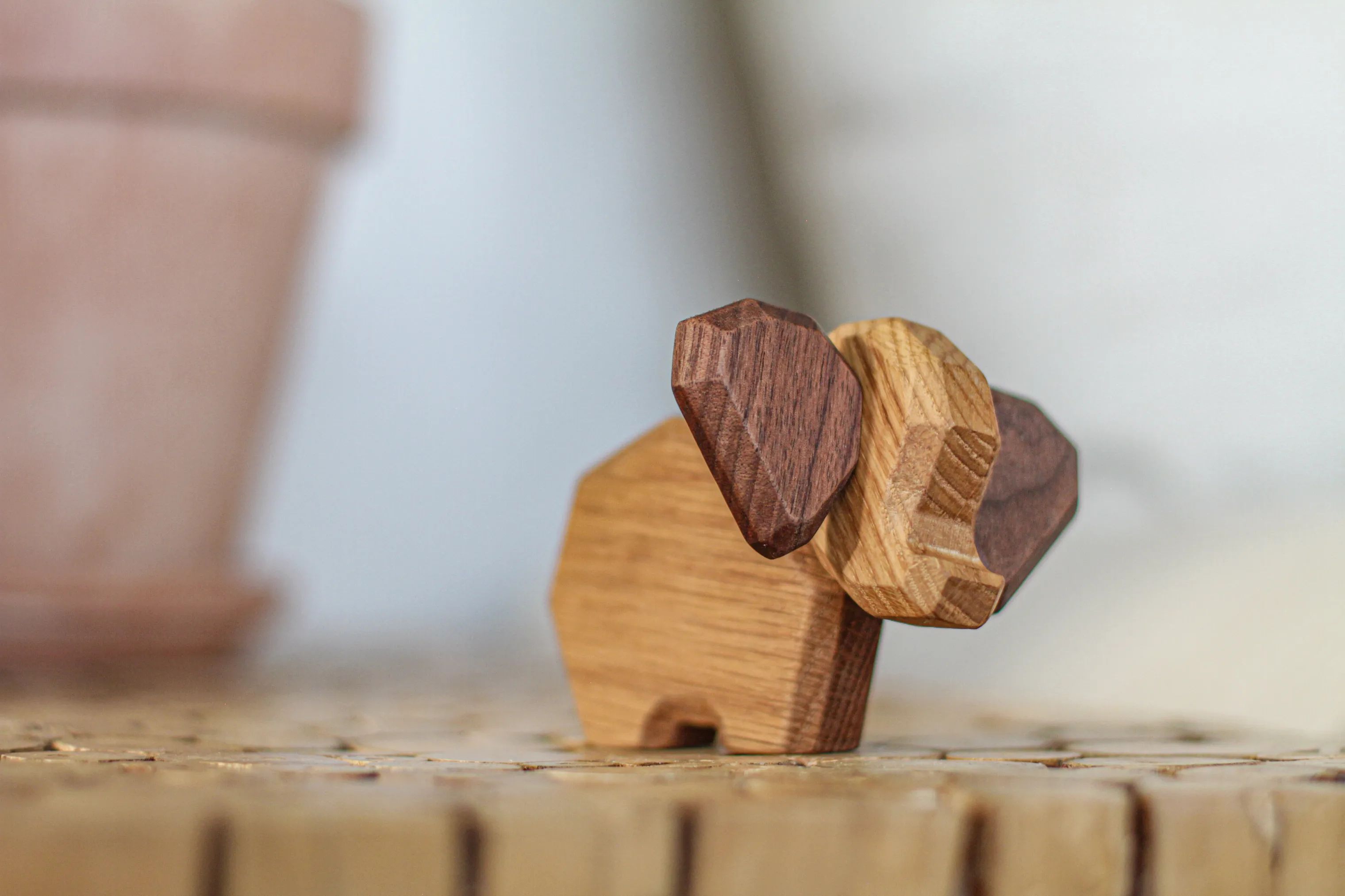 FableWood Dyrefigurer Lille Elefant i Natur, 2