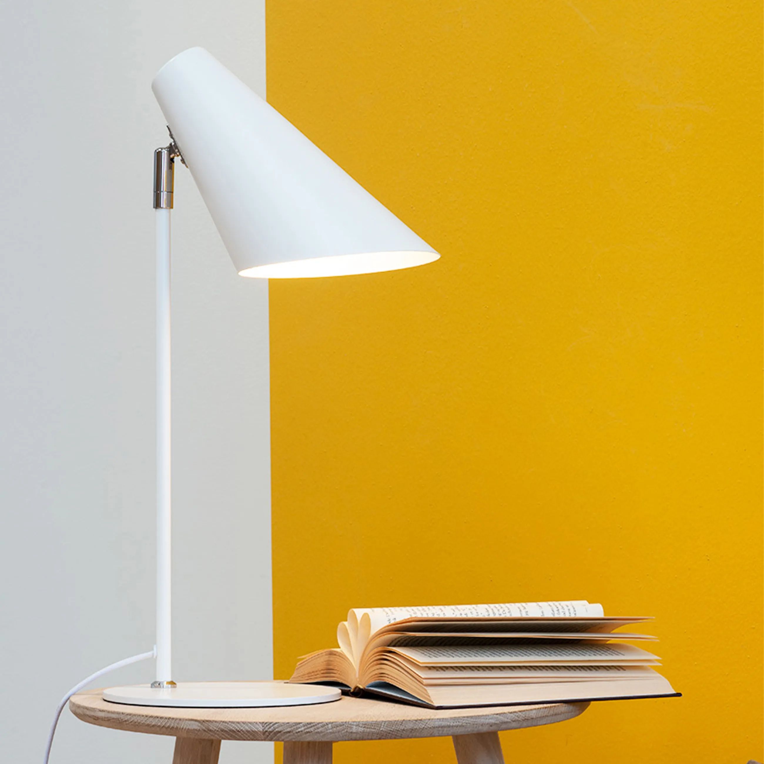Dyberg Larsen Bordlamper Cale Bordlampe i Hvid, 2
