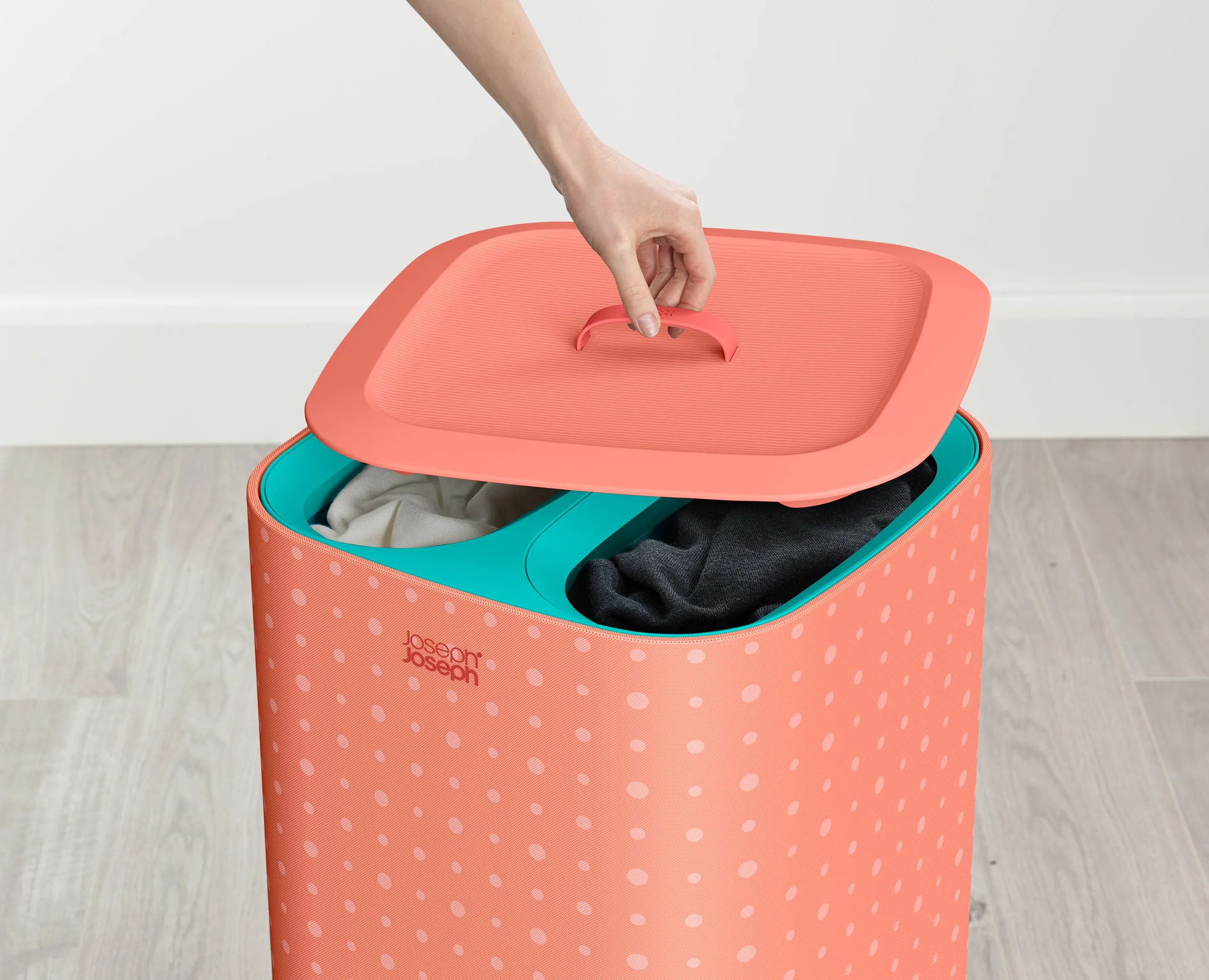 Joseph Joseph Vasketøjskurve Tota Pop Vasketøjskurv i Koral, 60 L, 2