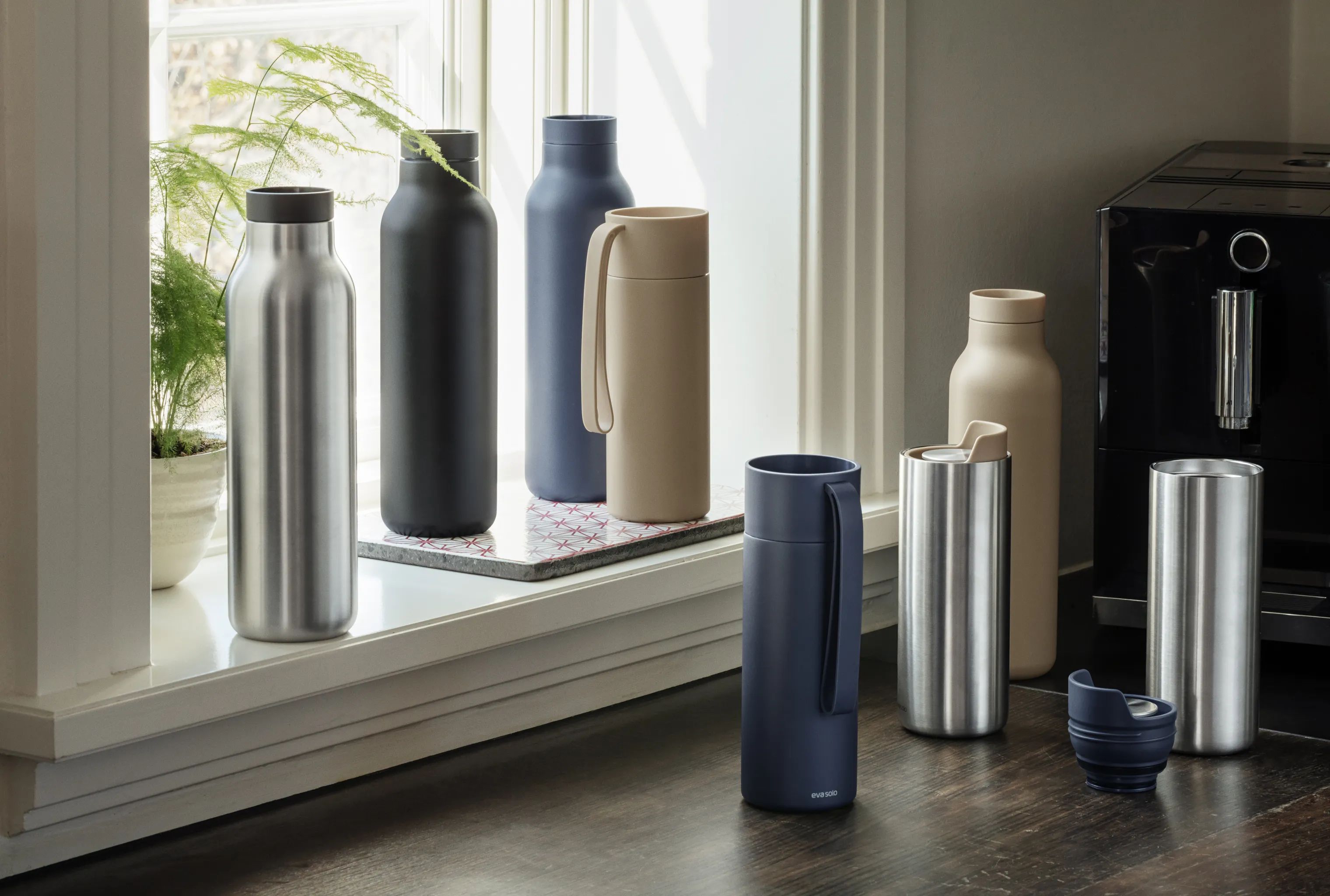 Eva Solo Termoflasker To Go Urban Termoflaske i Black/Steel, 0.7 L, 5