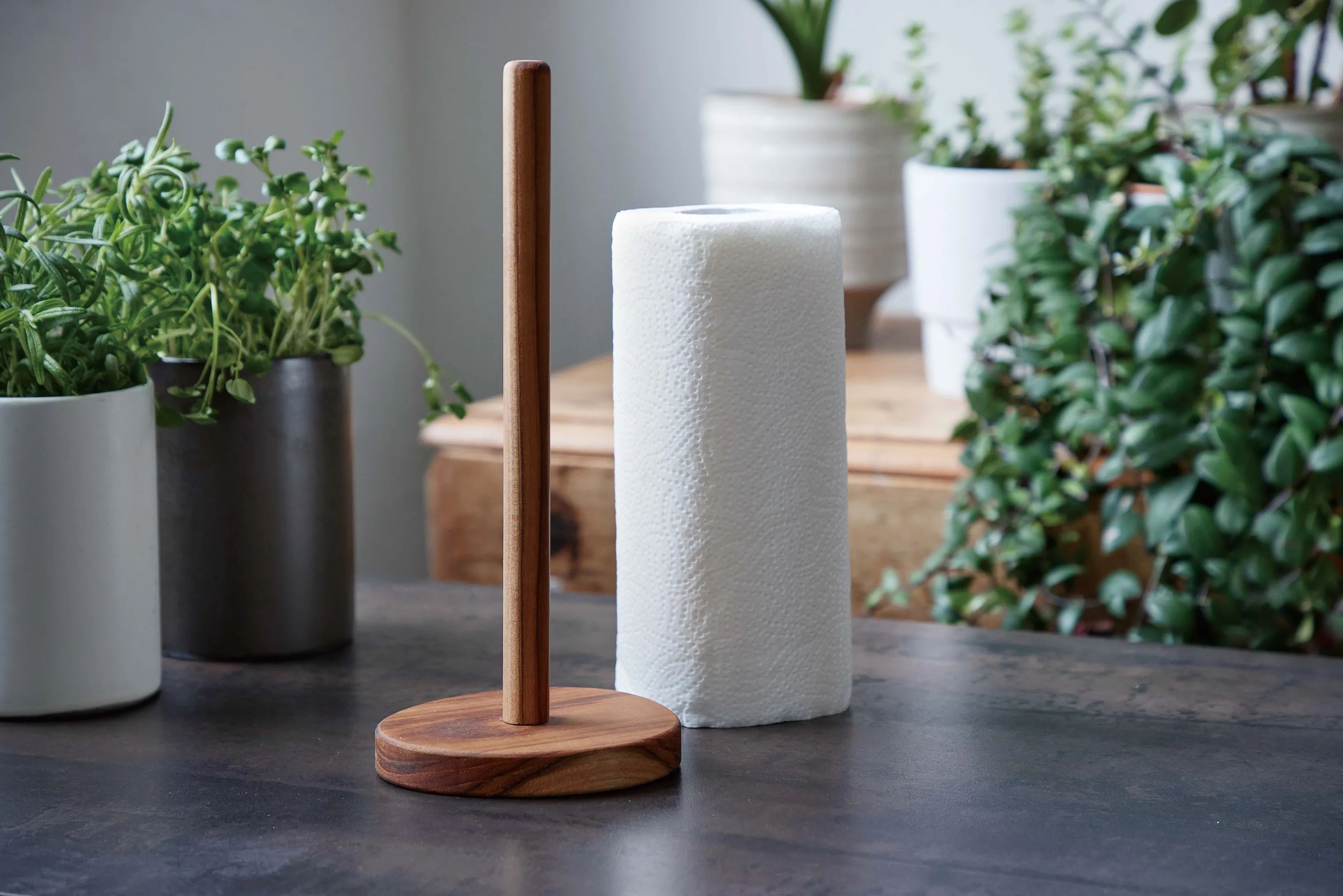 RAW by Aida Køkkenrulleholdere Aida Raw Teak Køkkenrulleholder i teak, 2