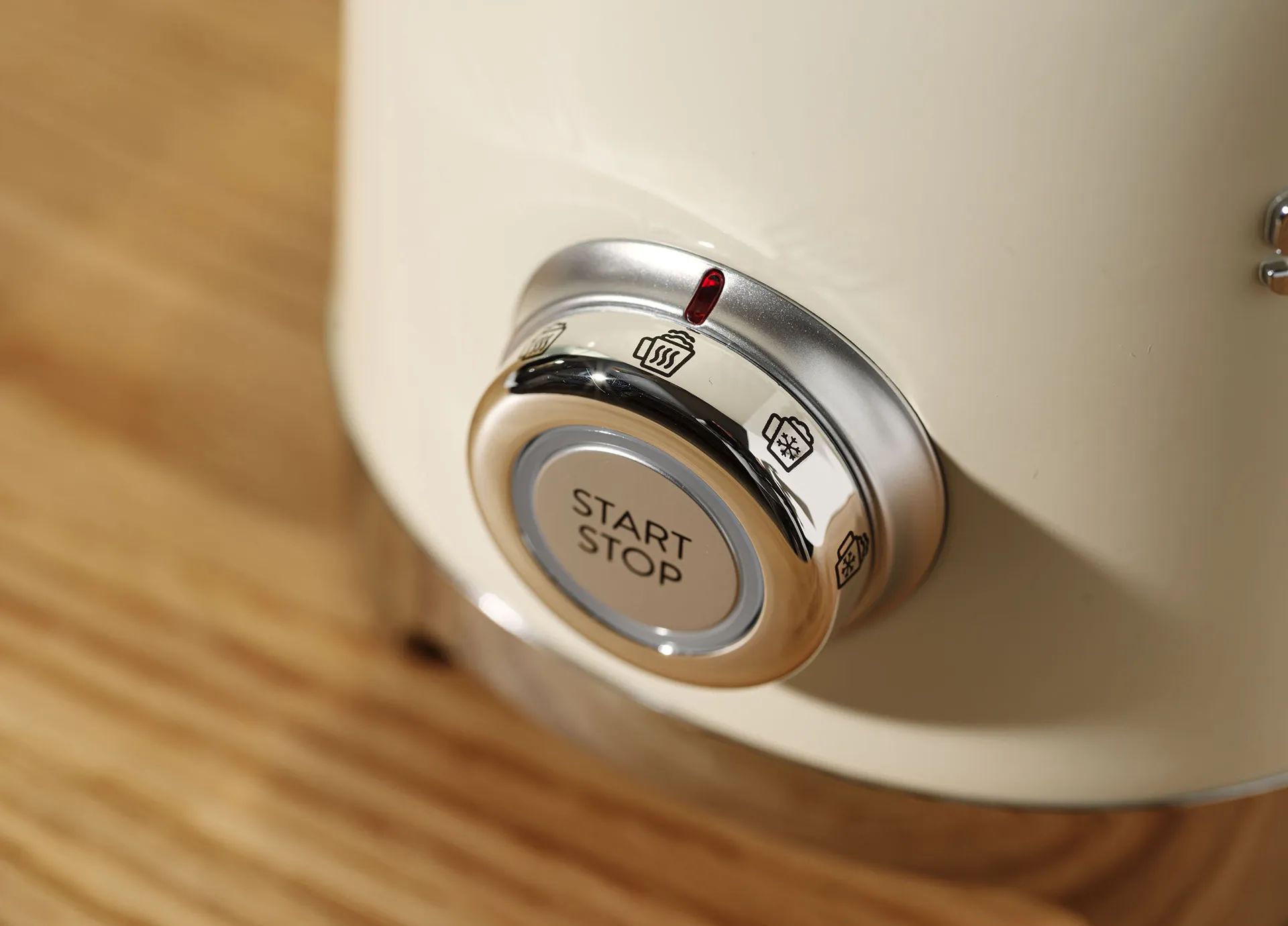 Smeg Mælkeskummere 50's style Mælkeskummer i Creme, 2