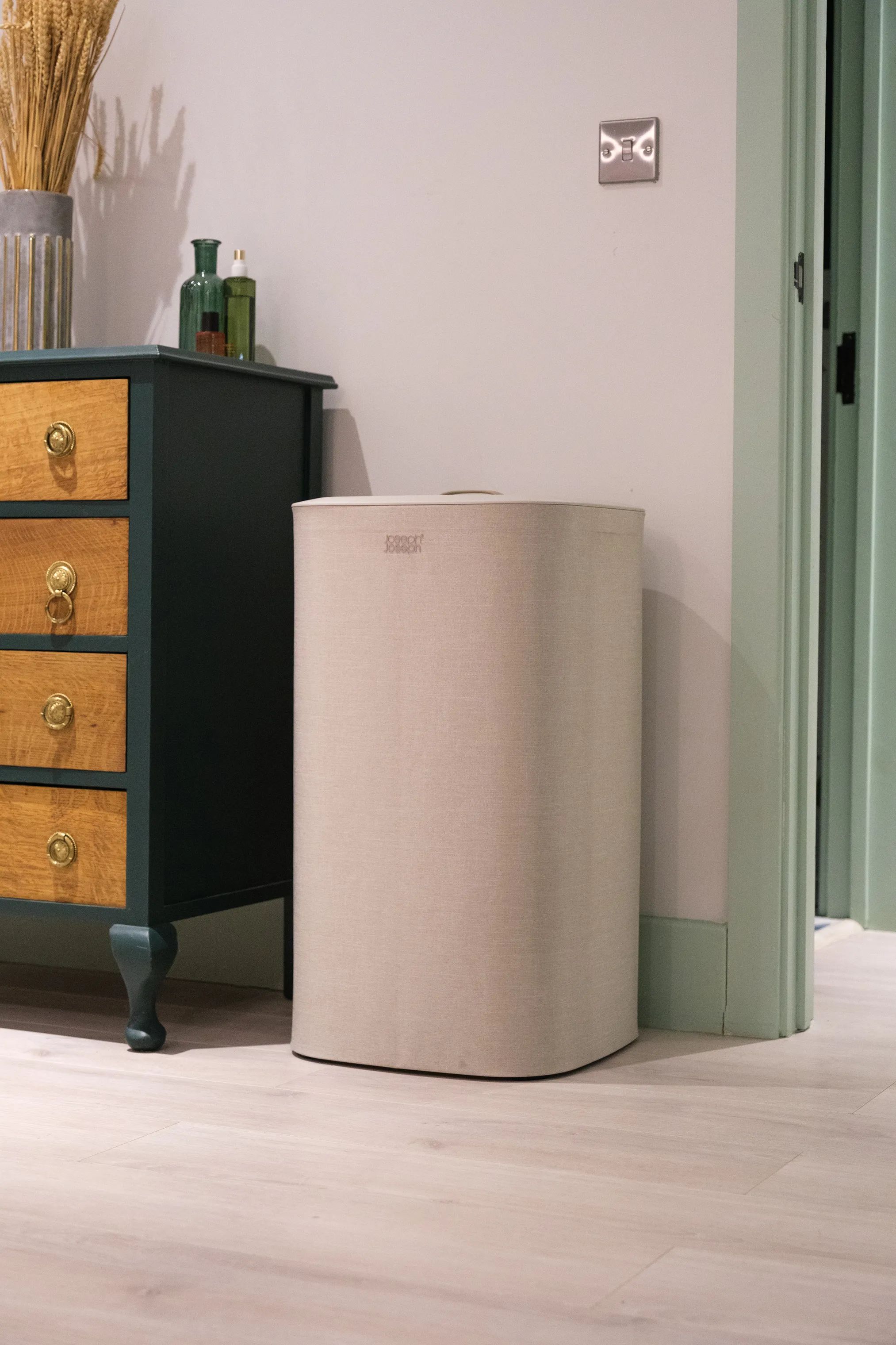 Joseph Joseph Vasketøjskurve Tota One Vasketøjskurv i Beige, 60 L, 6