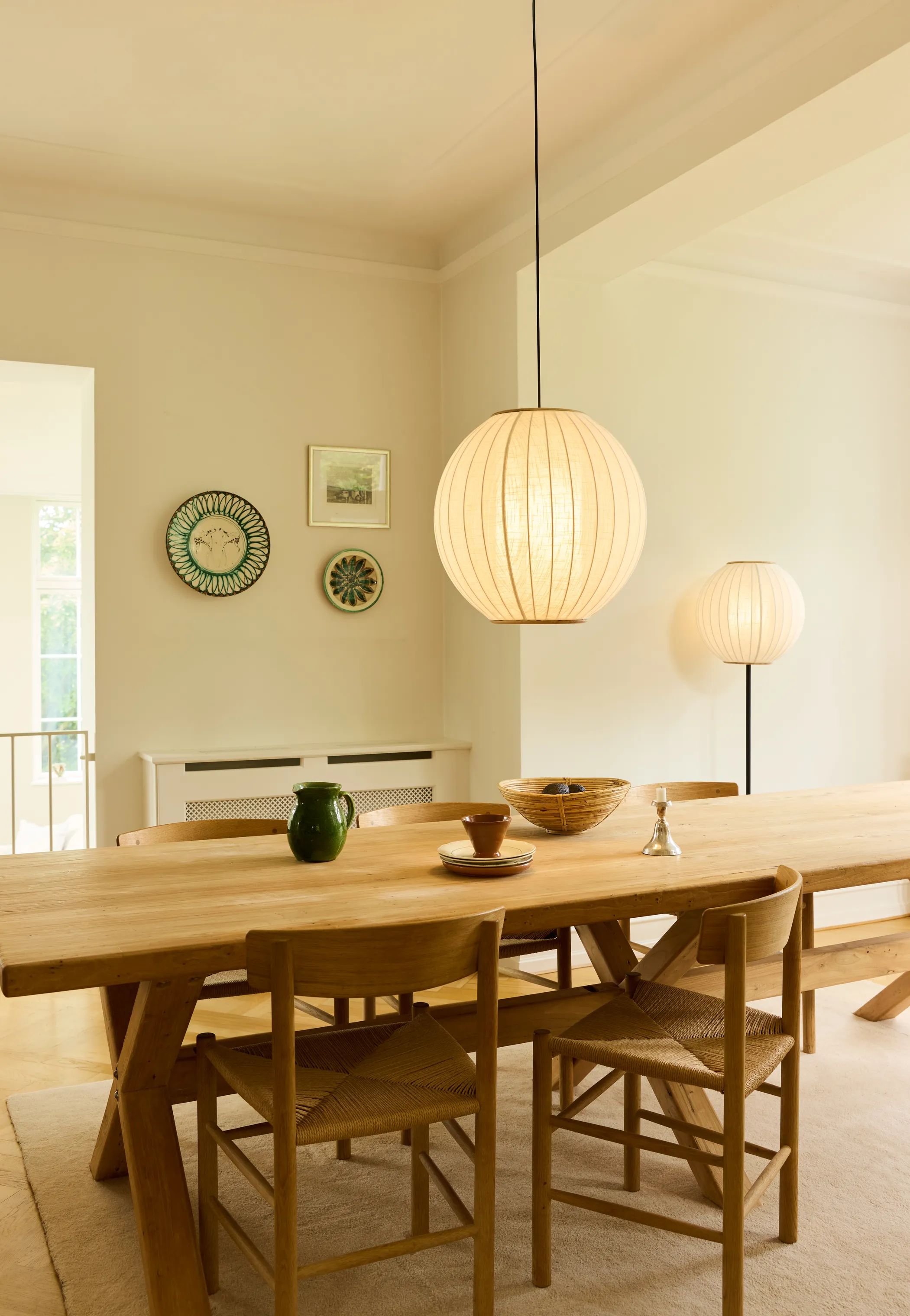 Halo Design Gulvlamper Balloon Bolloon Gulvlampe i Creme, 2