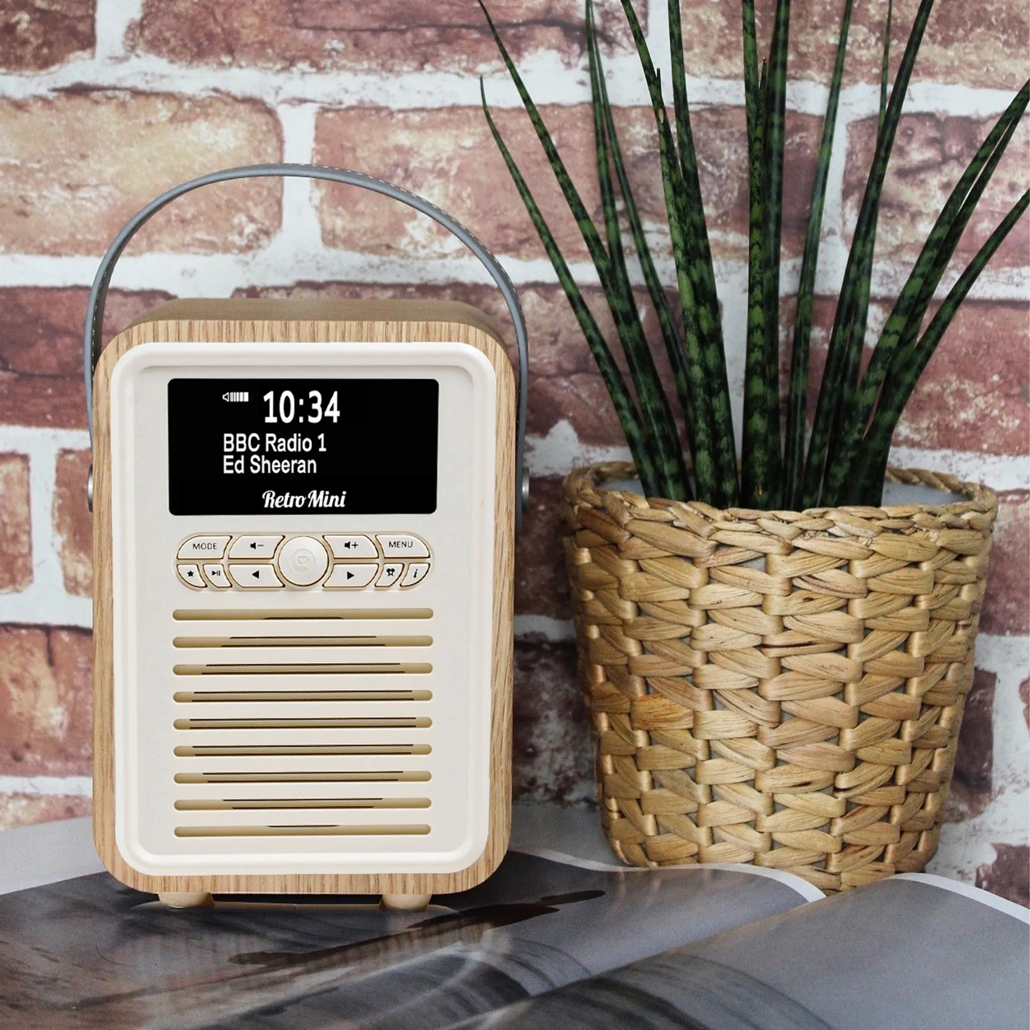 VQ Højtalere Mini Radio, 2