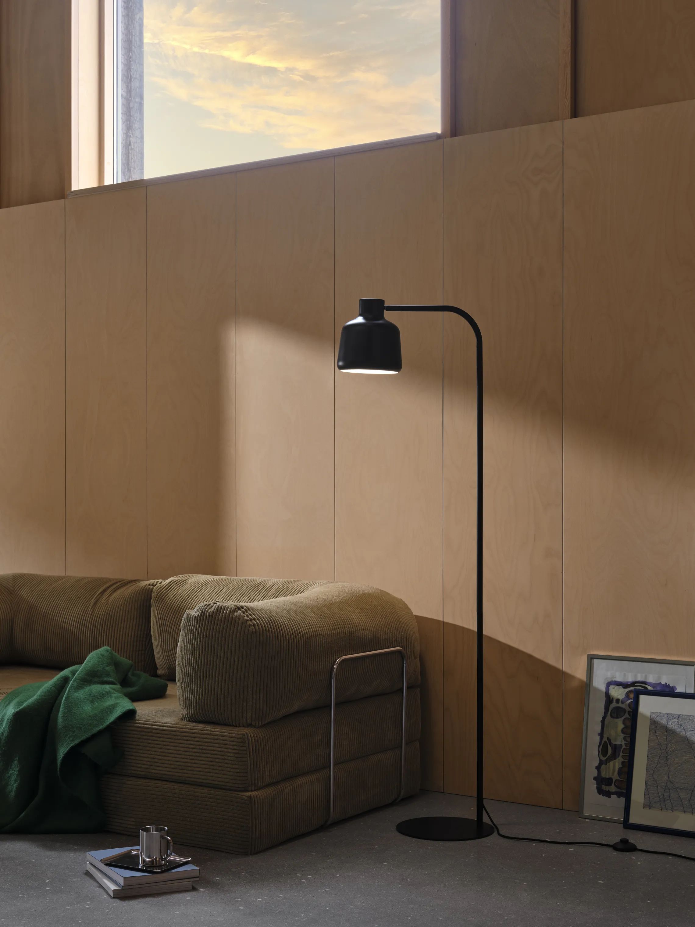 Nordlux Gulvlamper Louella Gulvlampe i Sort, 2