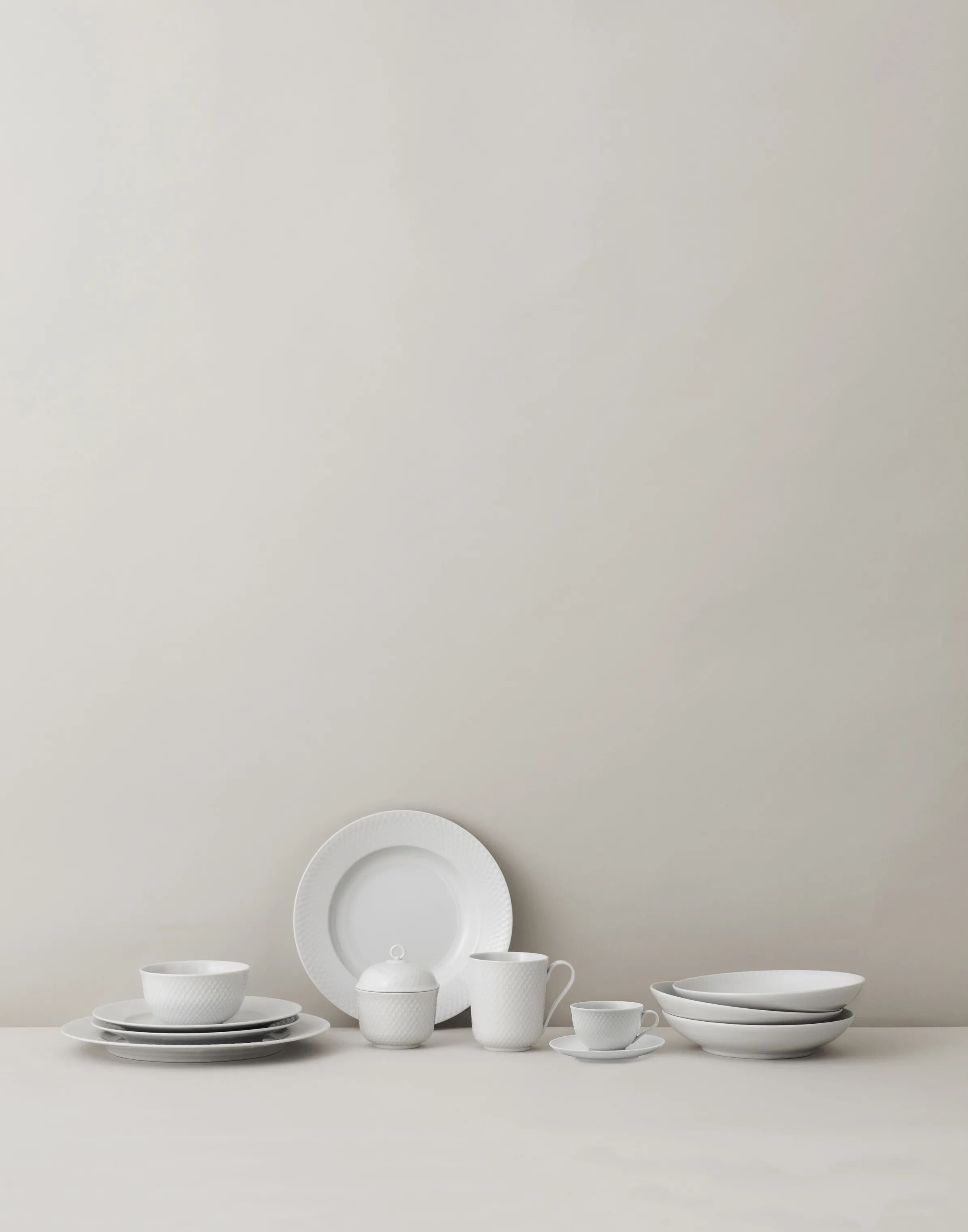 Lyngby Porcelæn Krus og kopper med hank Rhombe Krus - 2 stk. i Hvid, 33 cl, 3