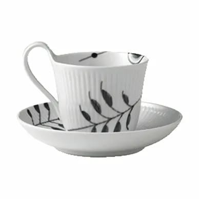 Royal Copenhagen Krus og kopper med hank Sort Mega Riflet Kaffekop i Sort/hvid, 24 cl, 1