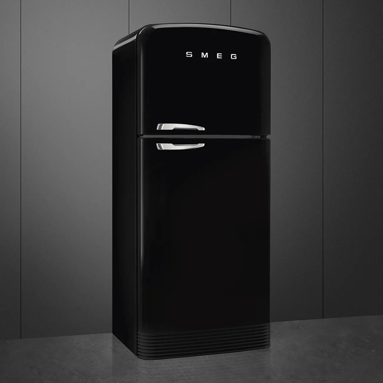 Smeg Køleskabe 50's Style Kølefryseskab i Sort, 3