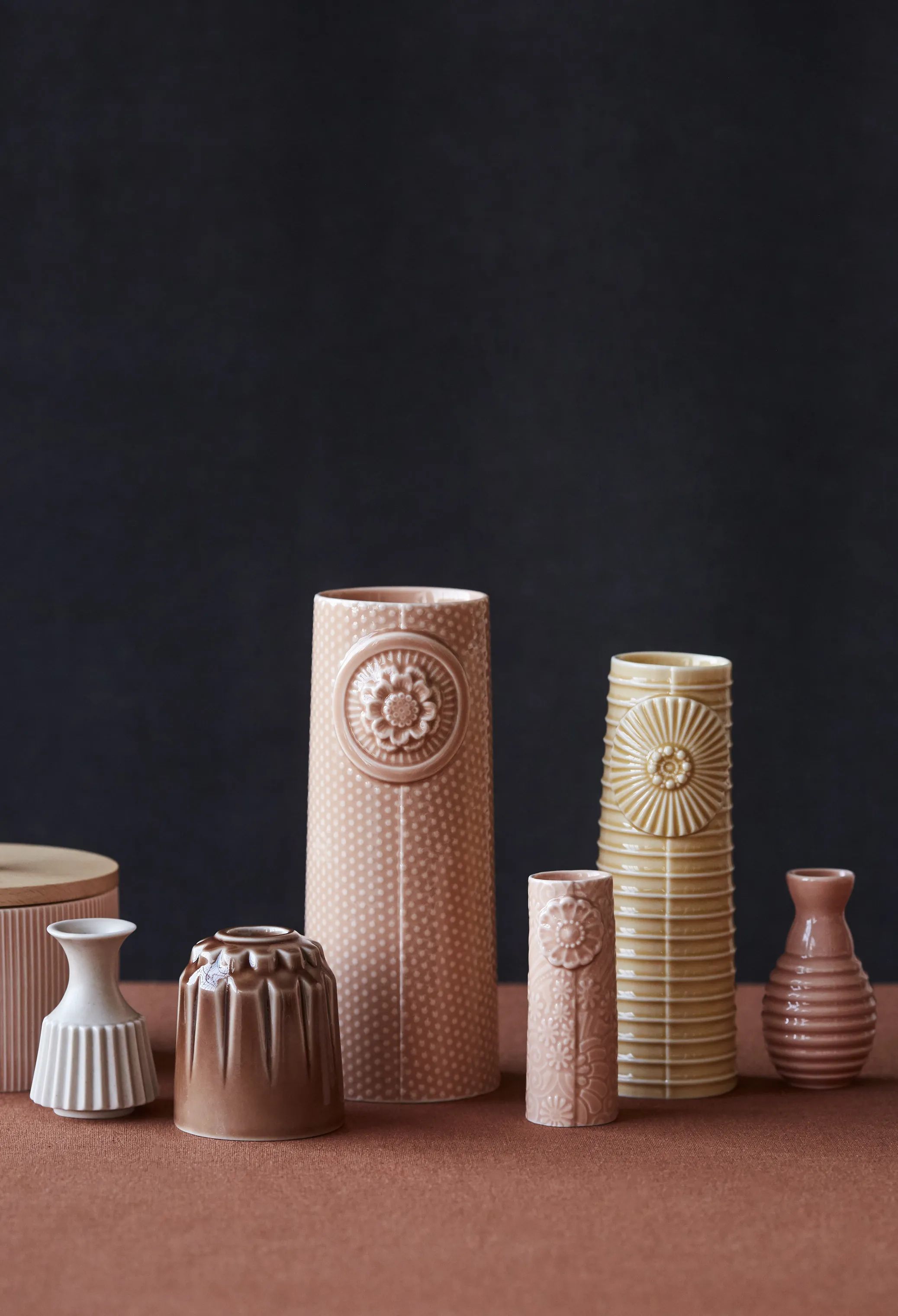 Dottir Vaser Pipanella Lines Vase i Curry, 16,5 cm, 2