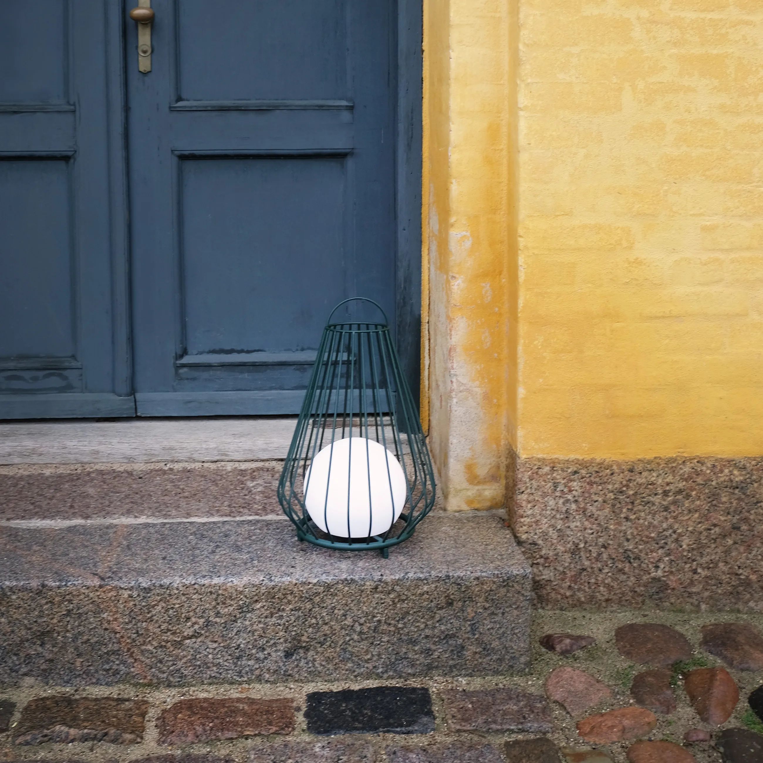 Dyberg Larsen Lanterner Evesham Udendørs Lanterne i Grøn/ Hvid, 48 cm, 2