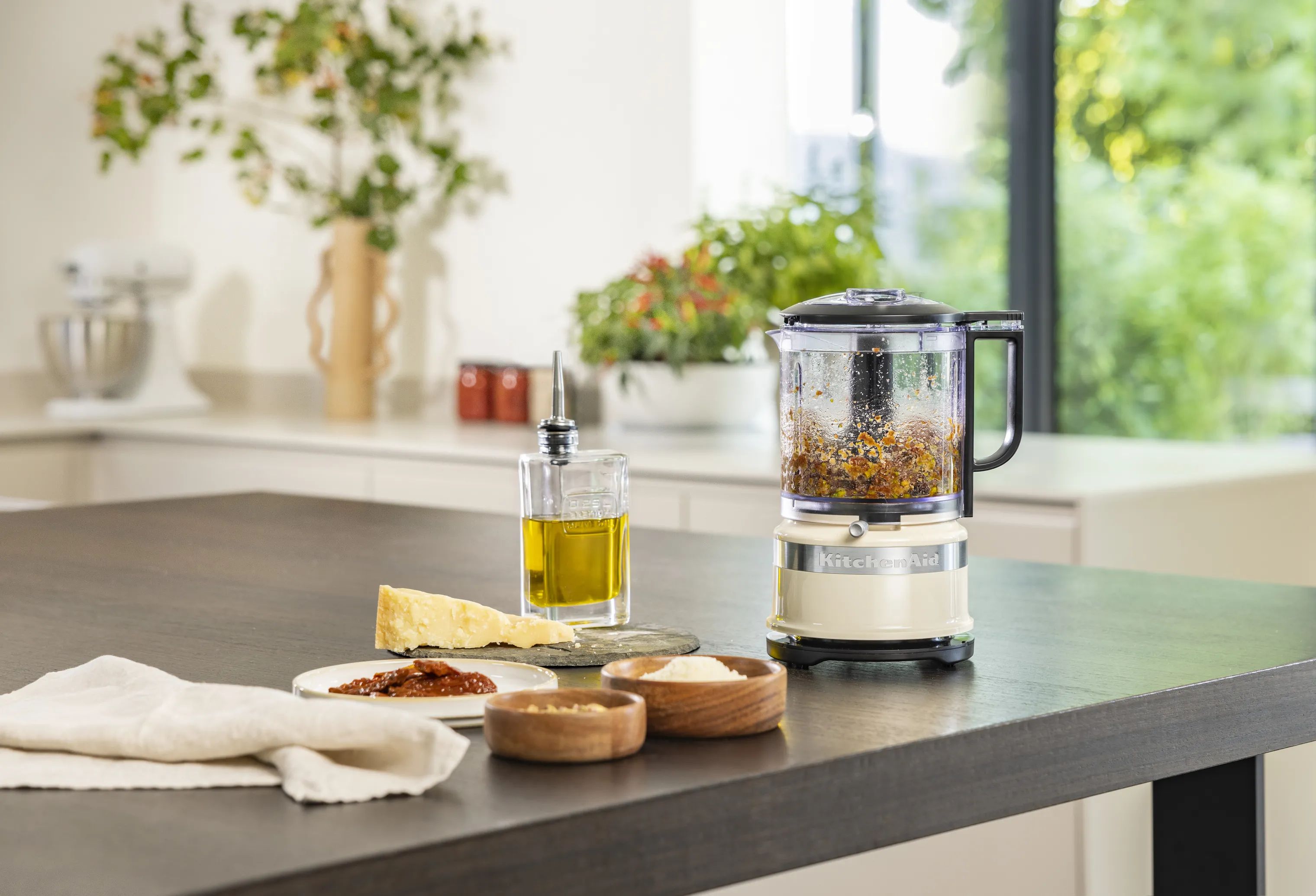 KitchenAid Minihakkere Classic Minihakker 5KFC0516EAC i Almond Creme, 2