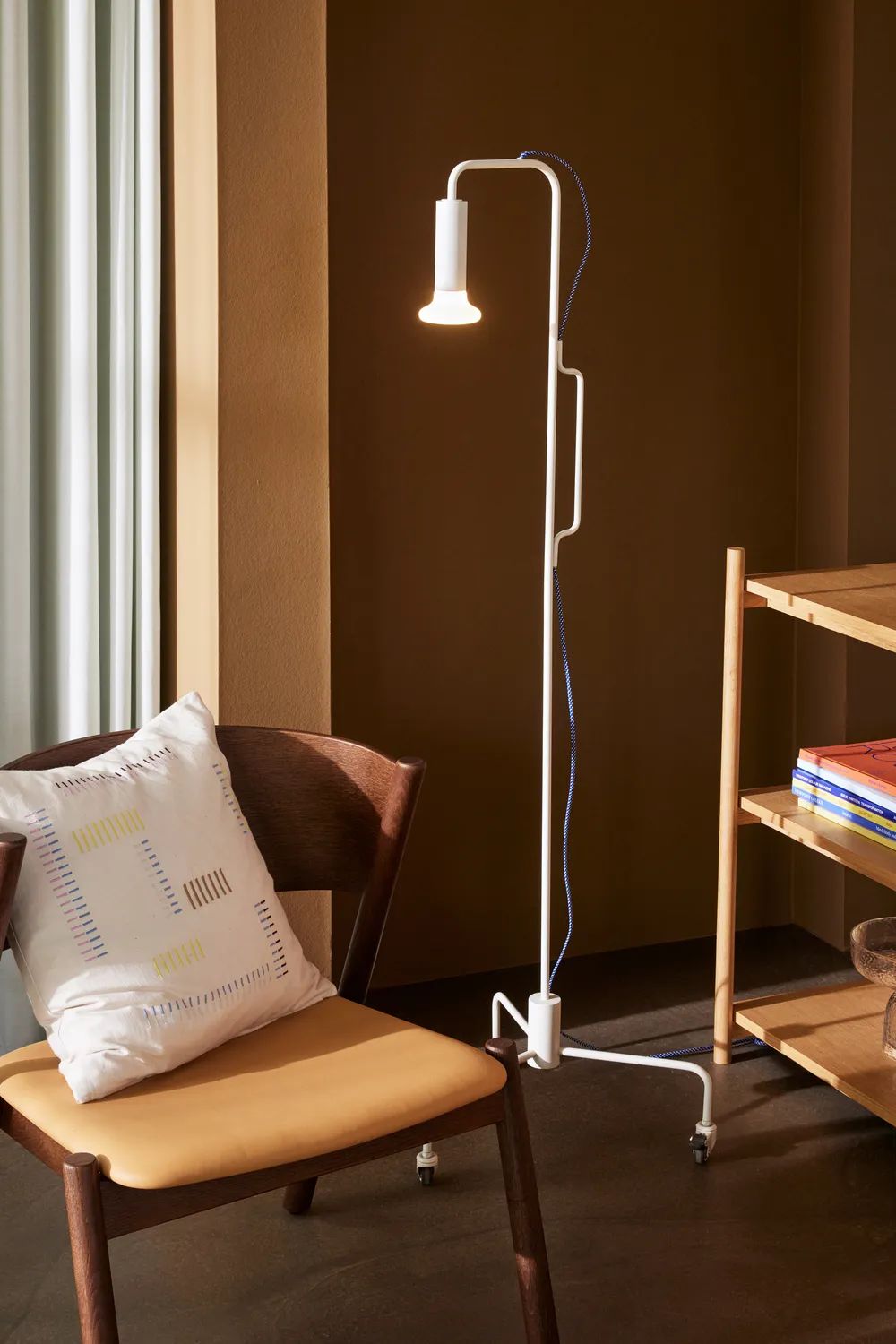 Hübsch Gulvlamper Ido Gulvlampe i Lysegrå, 3