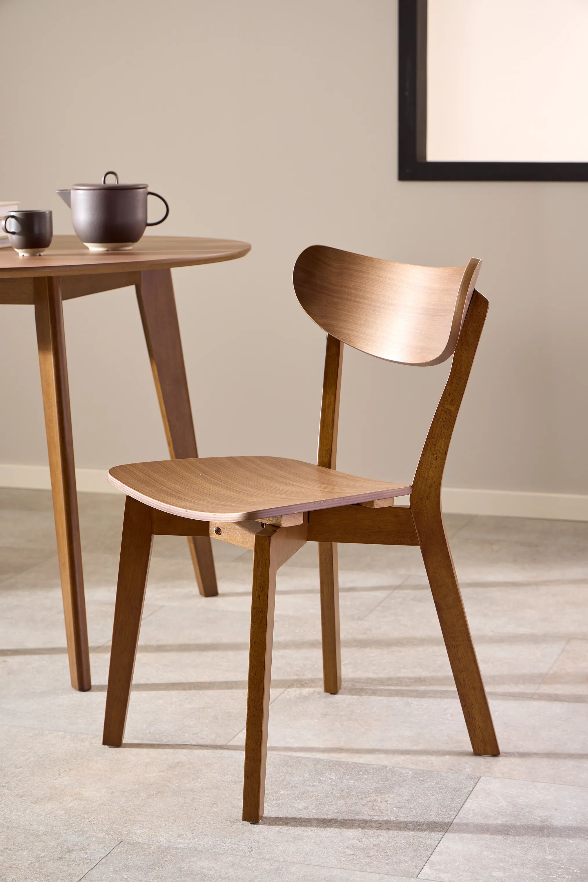 CASA Living Spiseborde Roxby Spisebord i Valnødbejdset, 105 cm, 3