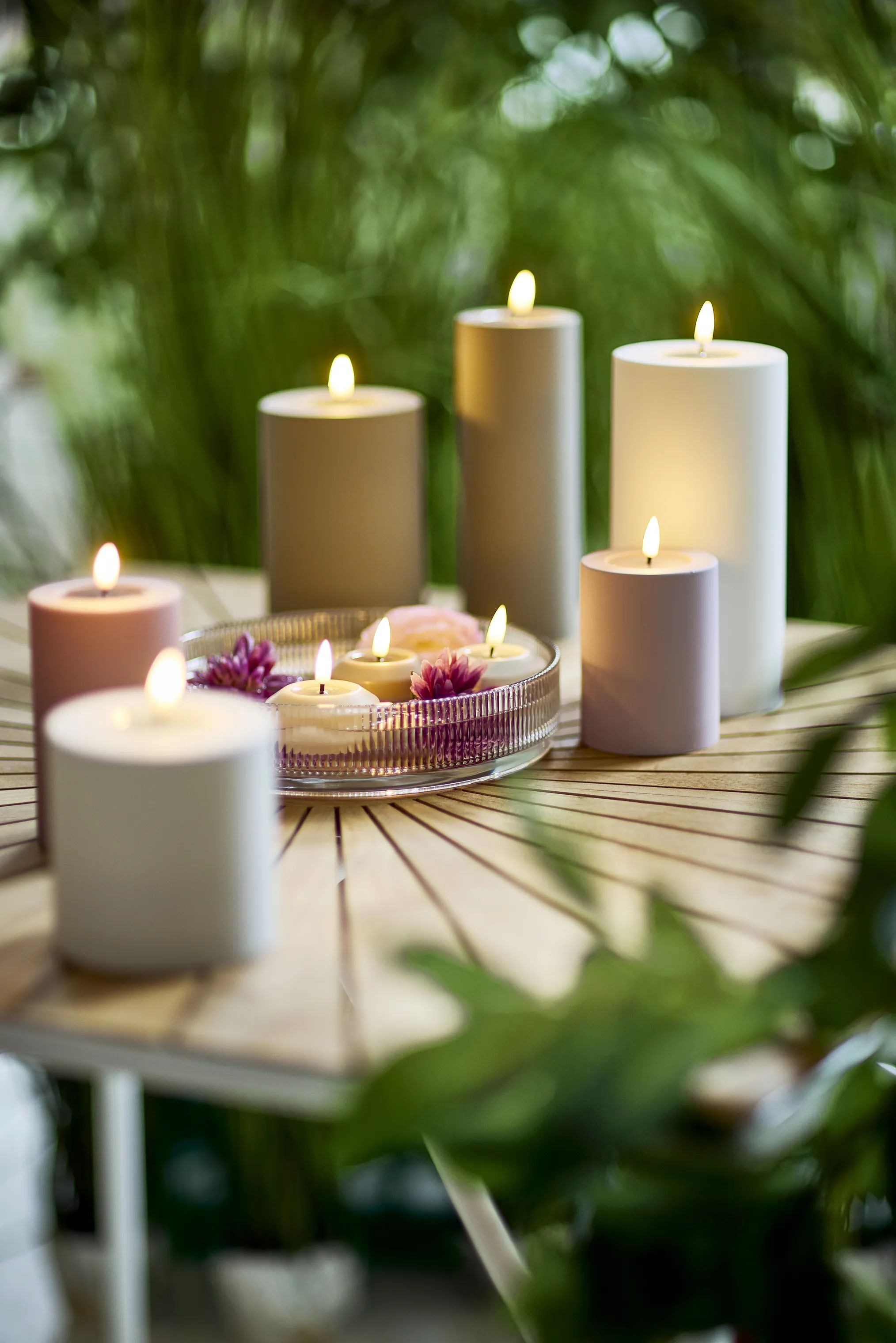 Deluxe Homeart LED-lys Real Flame LED Udendørs Bloklys i Hvid, 10 cm, 3